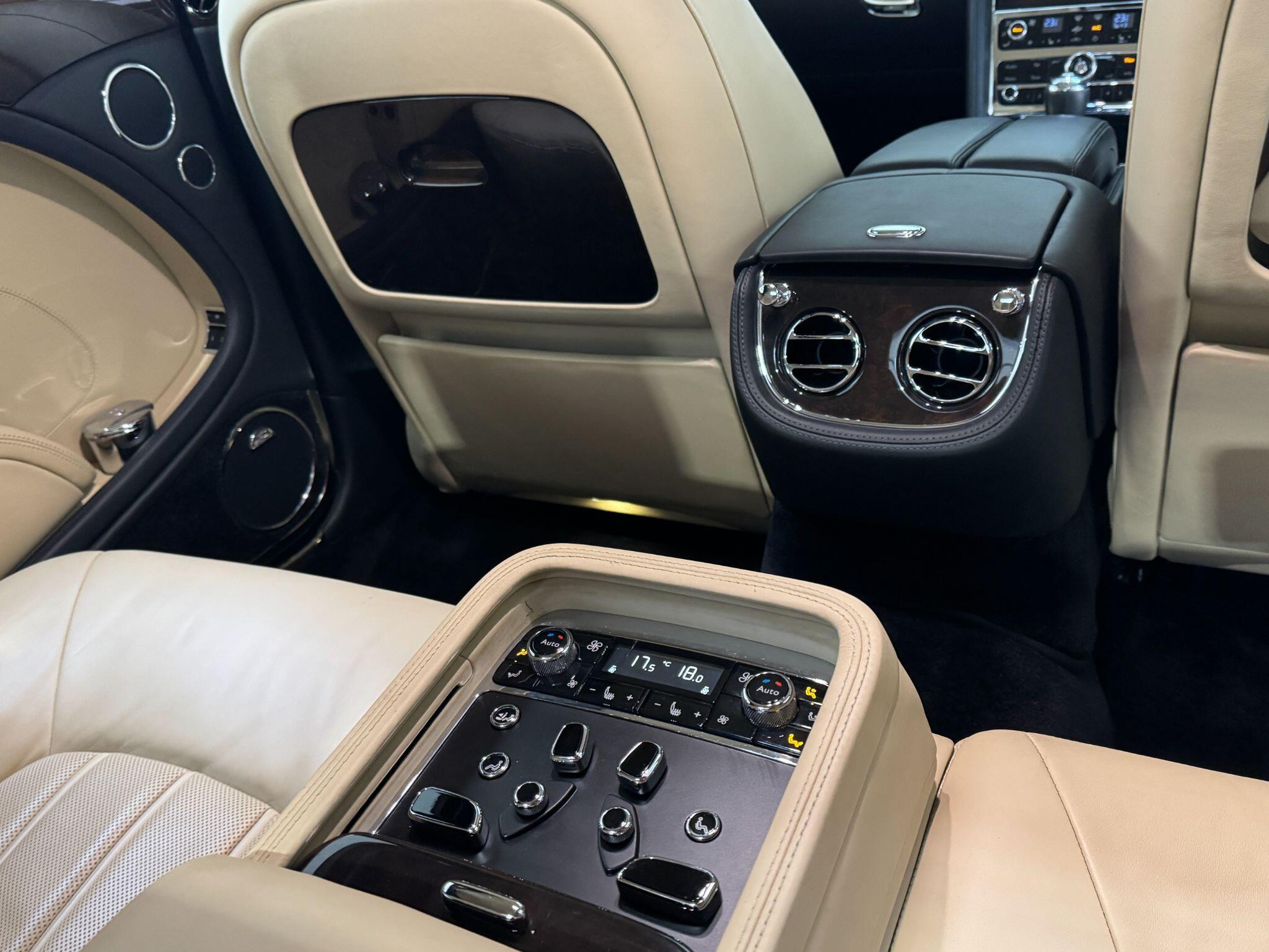 Bentley Mulsanne - Image 22