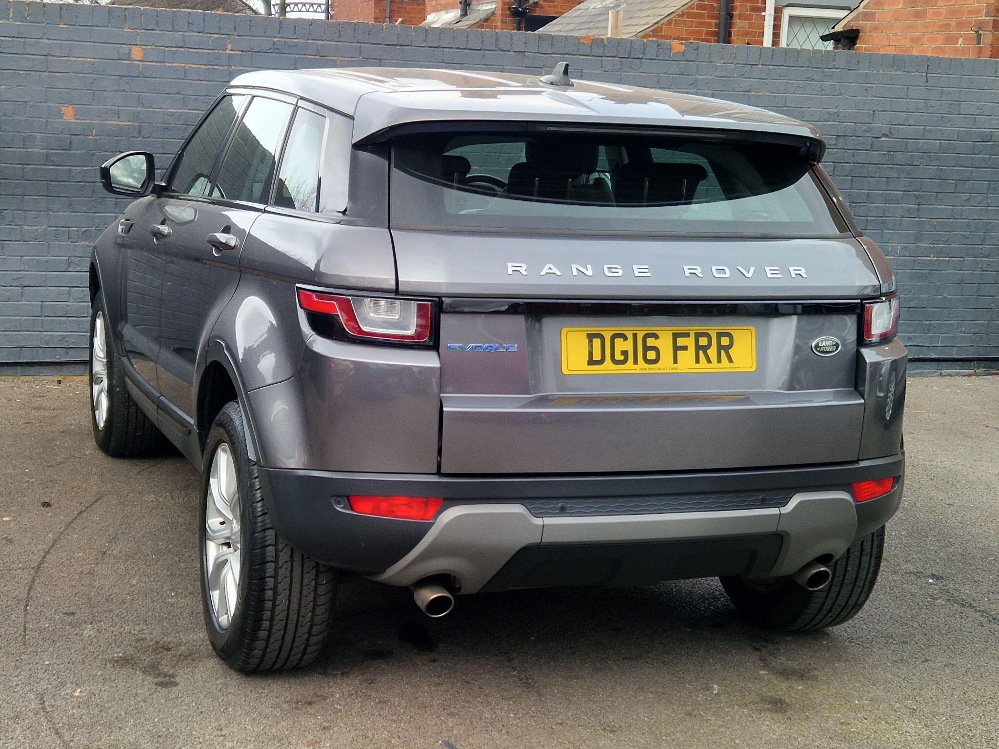 Land Rover Range Rover Evoque - Image 11