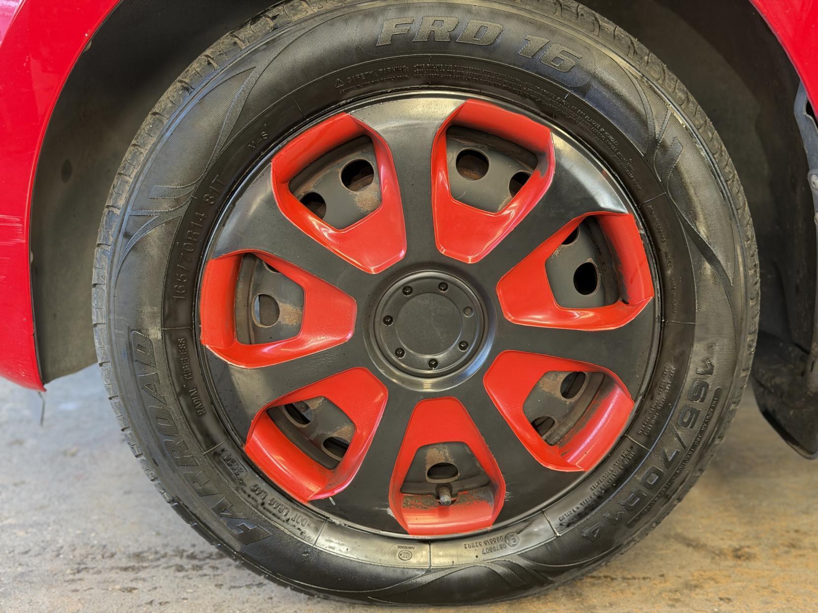 Volkswagen up! - Image 13