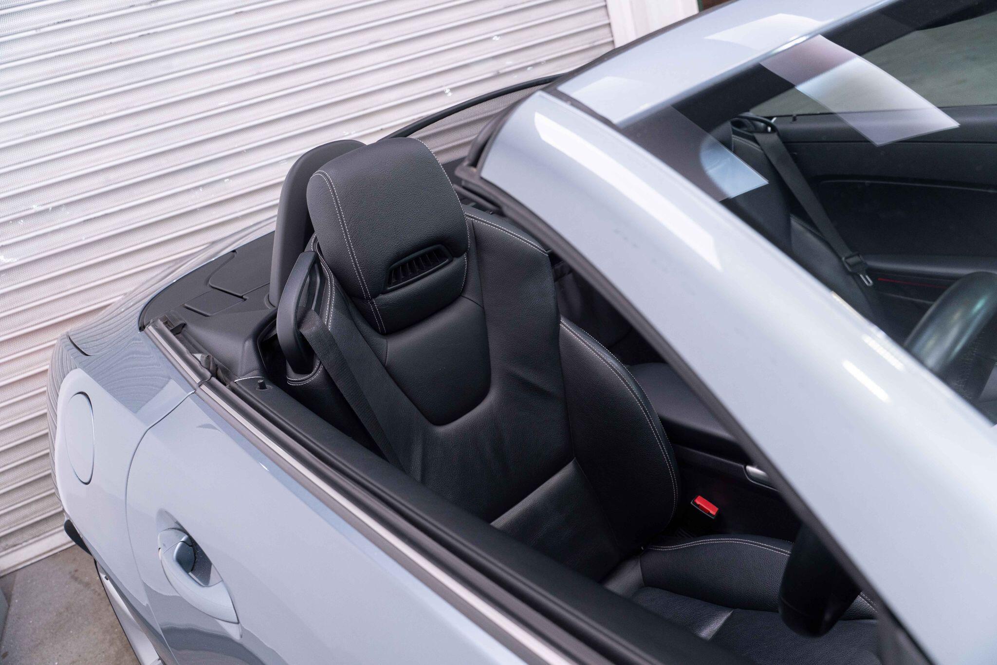 Mercedes SLK - Image 44