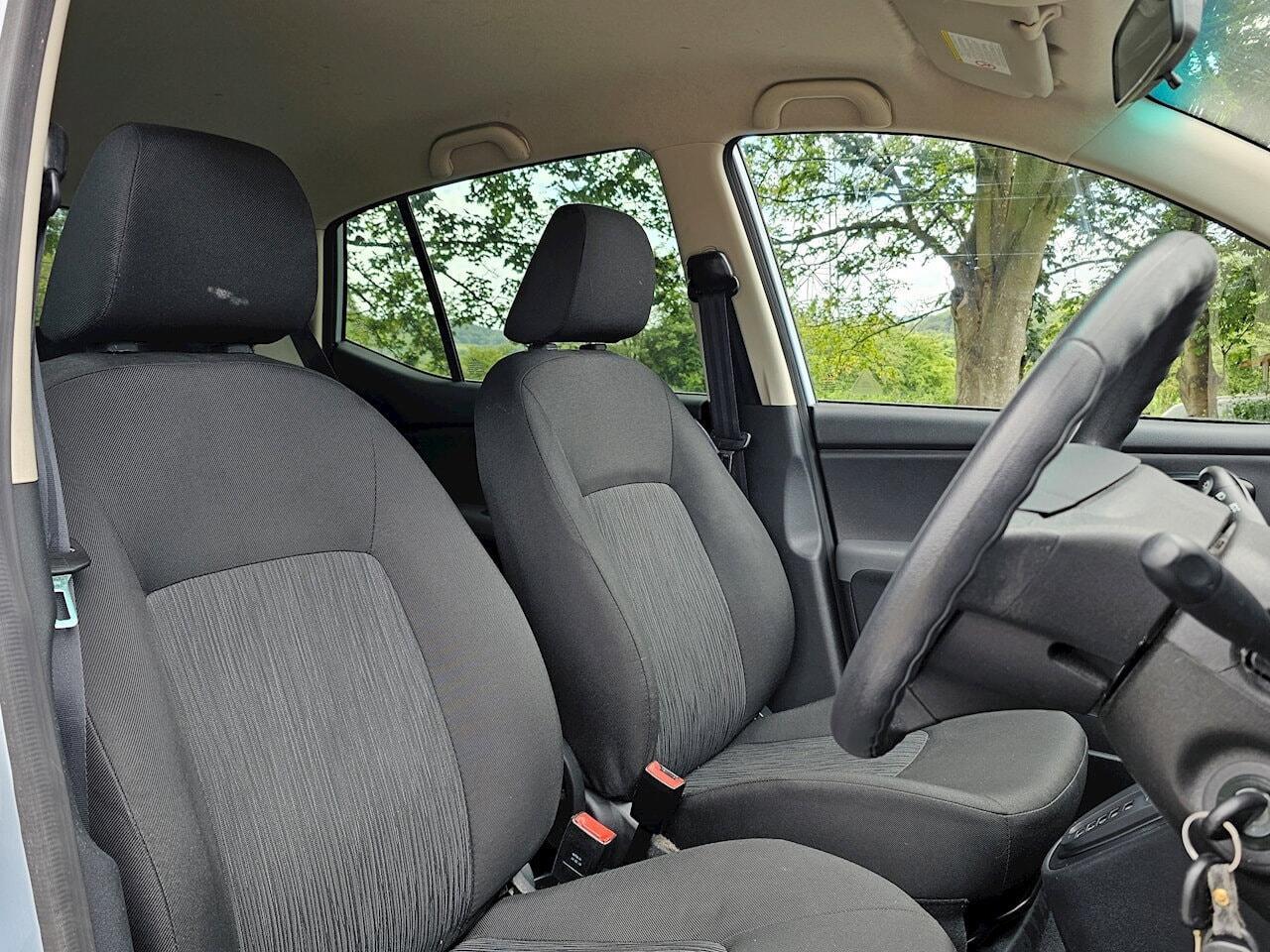 Hyundai i10 - Image 2
