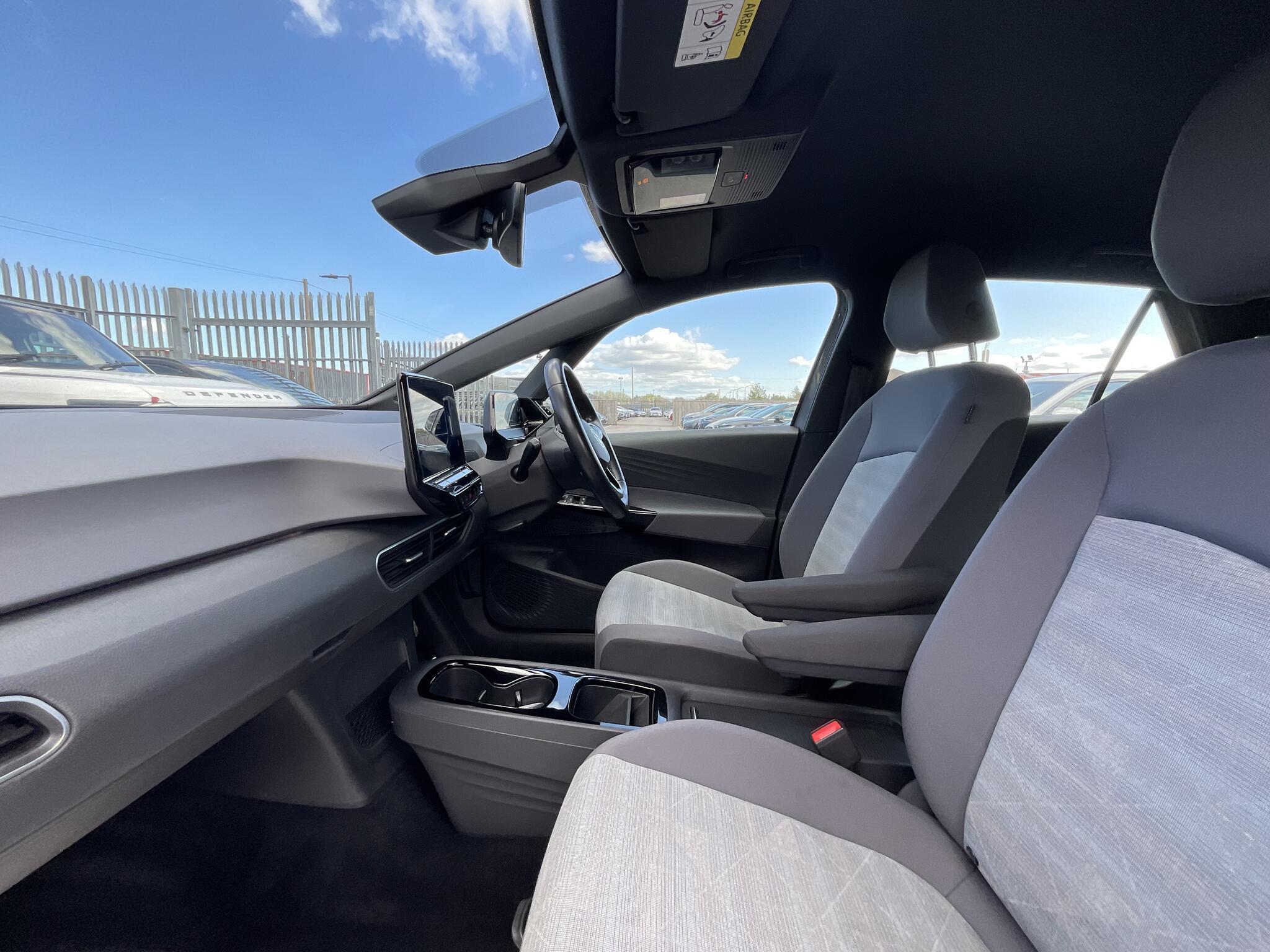 Volkswagen ID.3 - Image 18