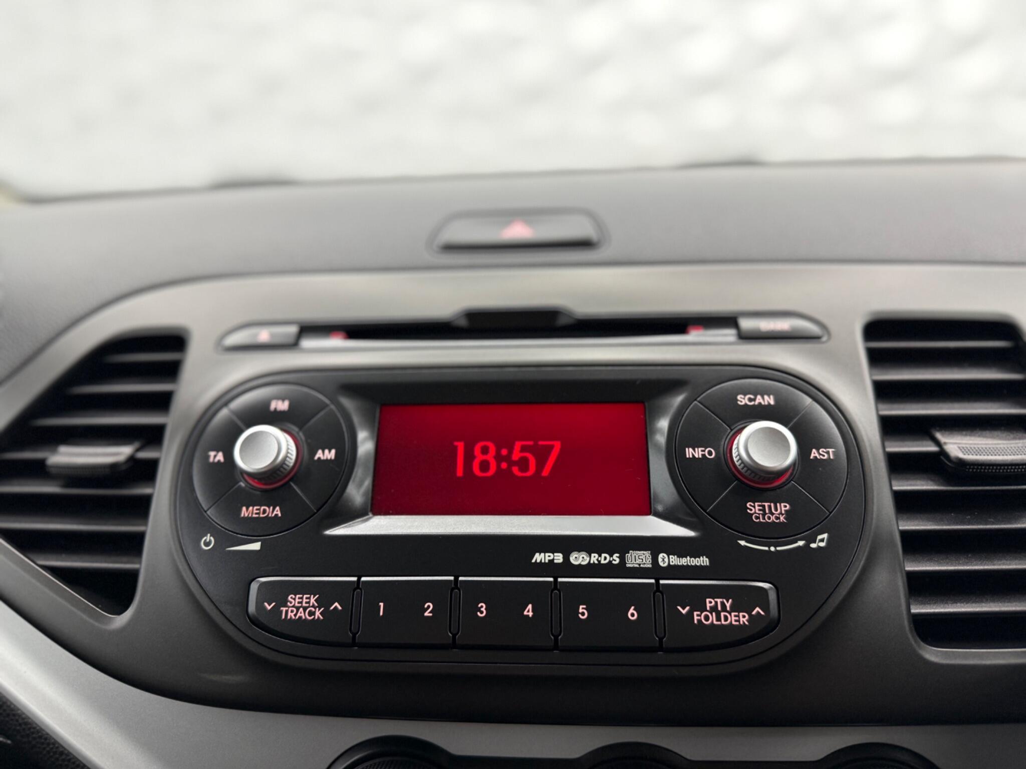 Kia Picanto - Image 34