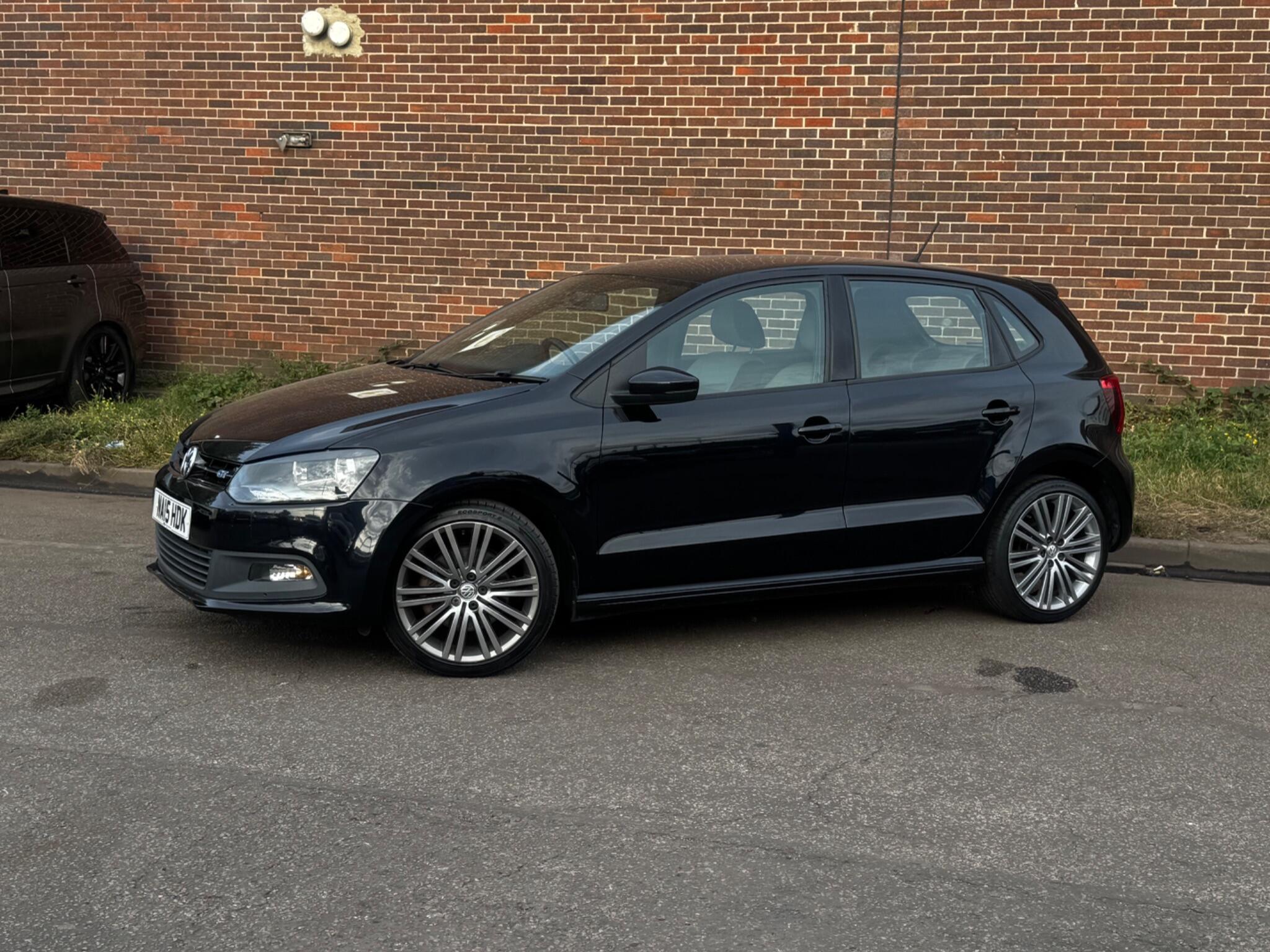 Volkswagen Polo - Image 13
