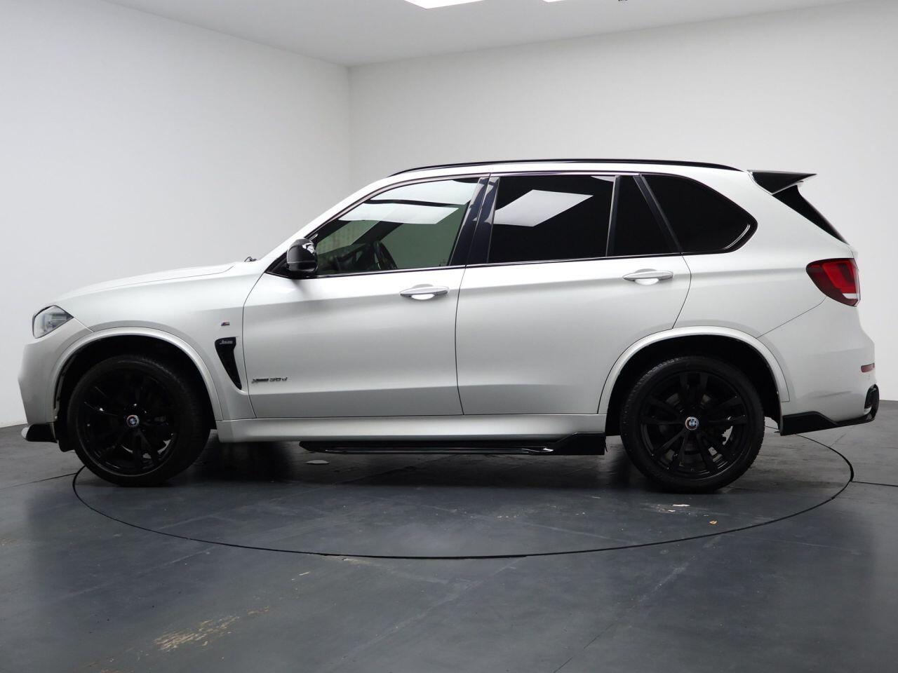 BMW X5 - Image 8