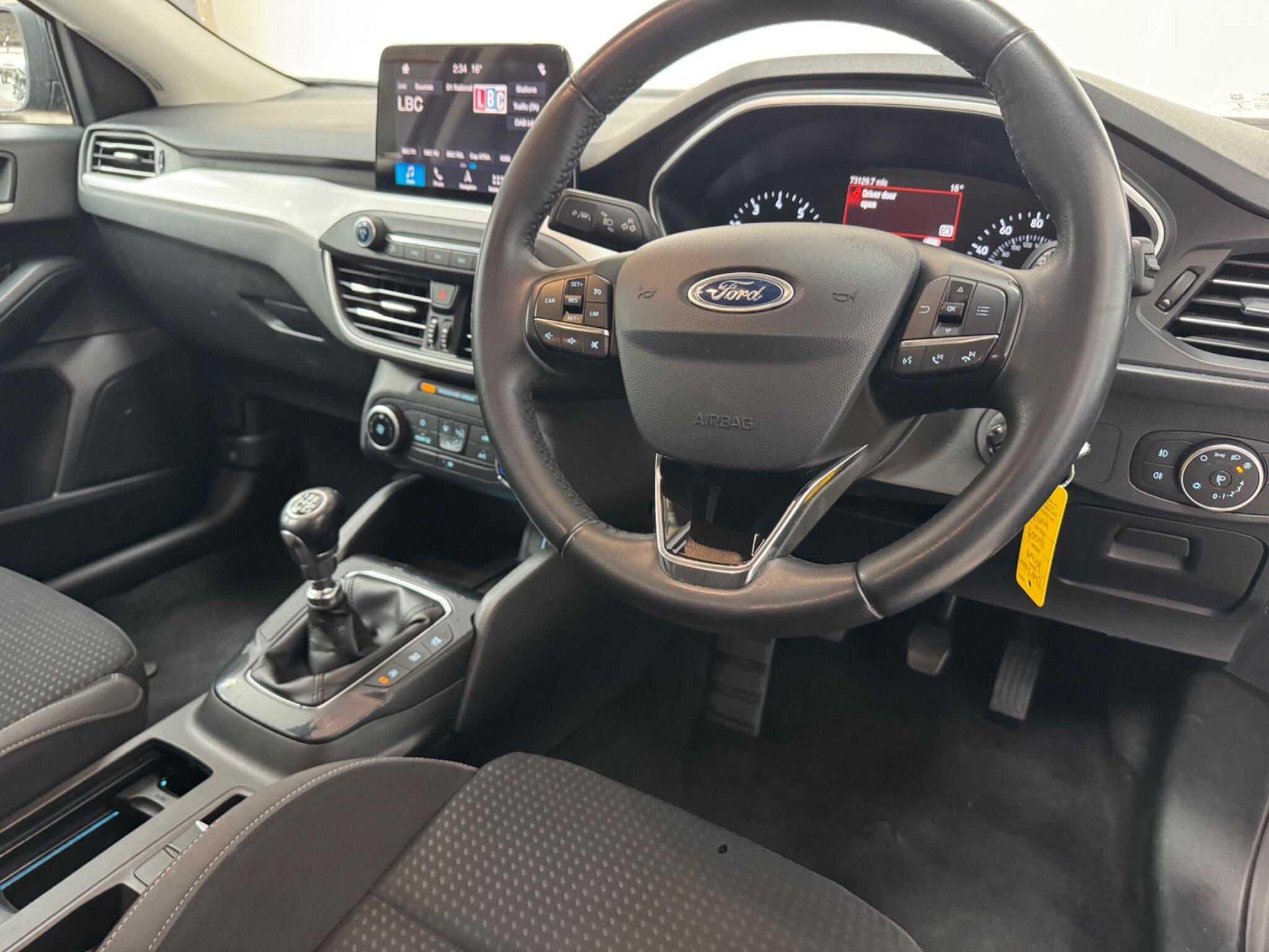Ford Focus - Image 4