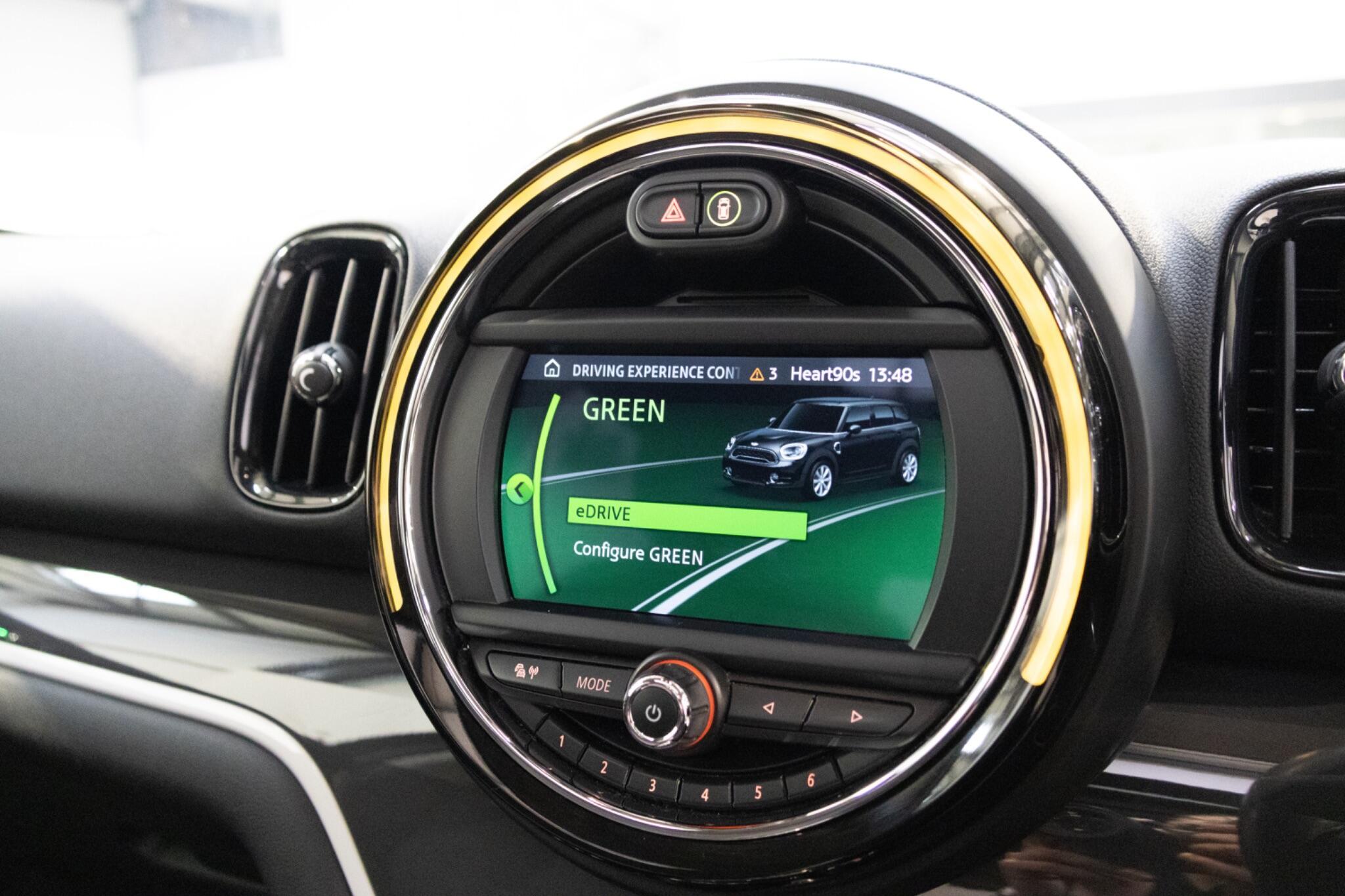 MINI Countryman - Image 28