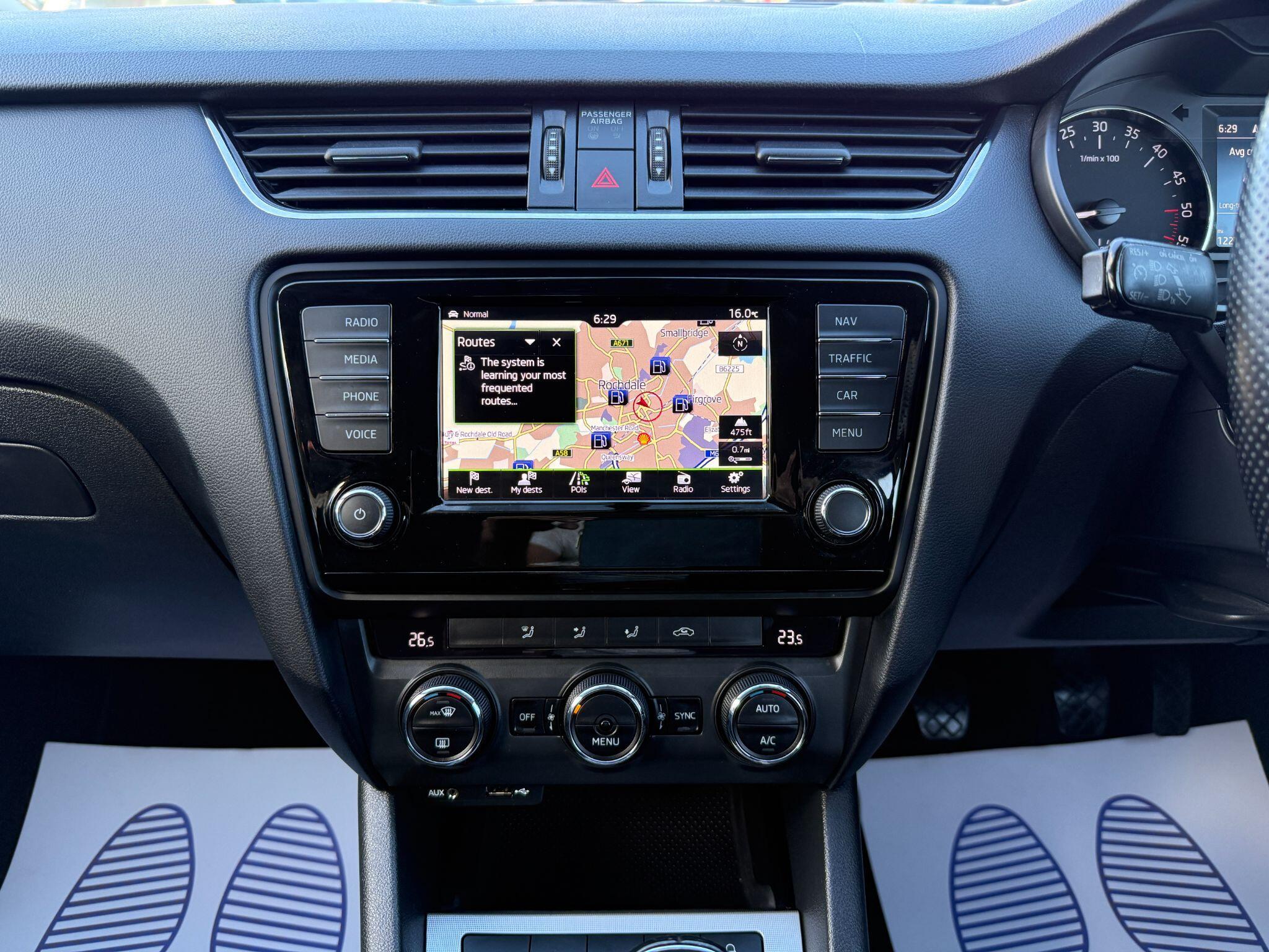 Skoda Octavia - Image 40