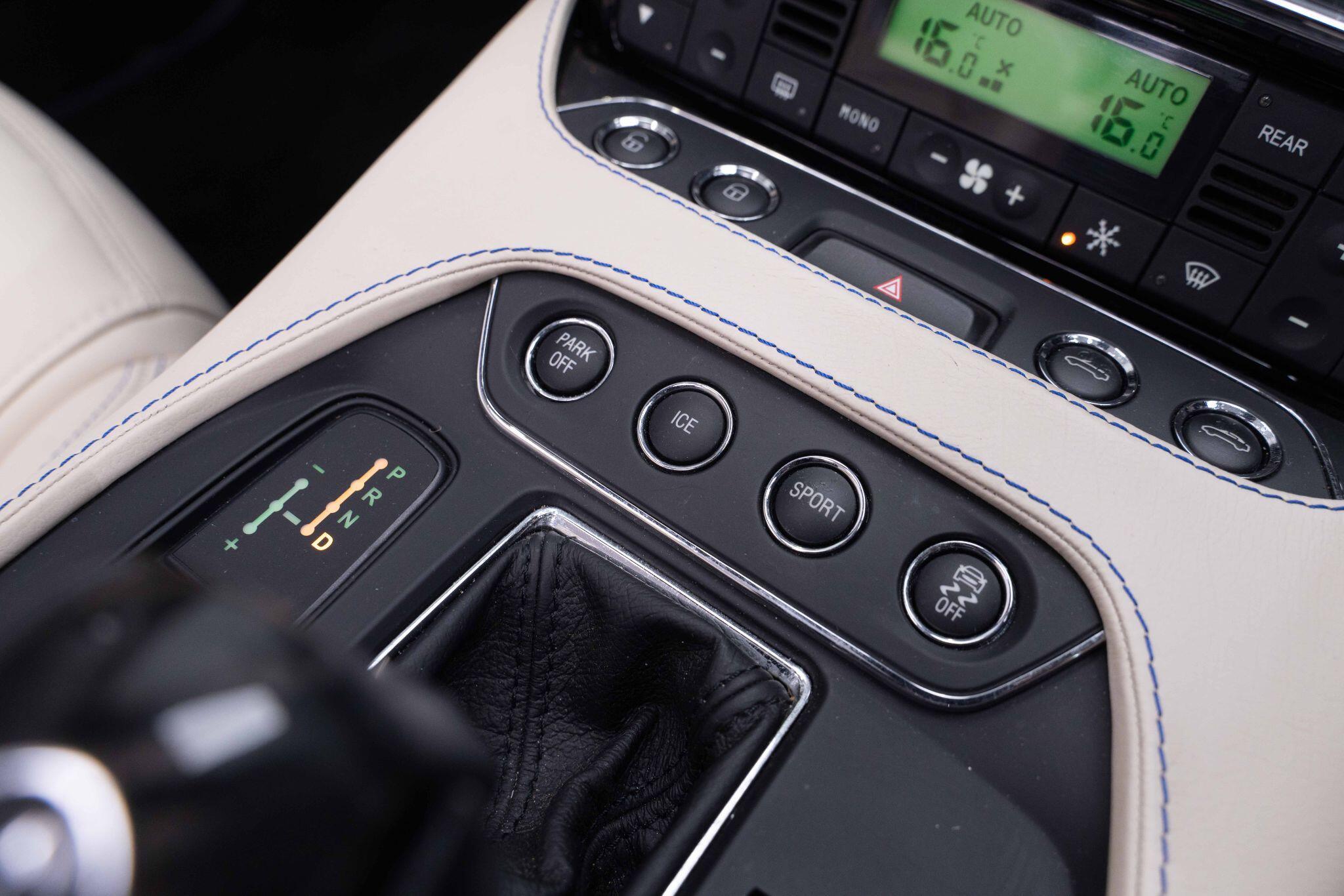 Maserati Grancabrio - Image 18