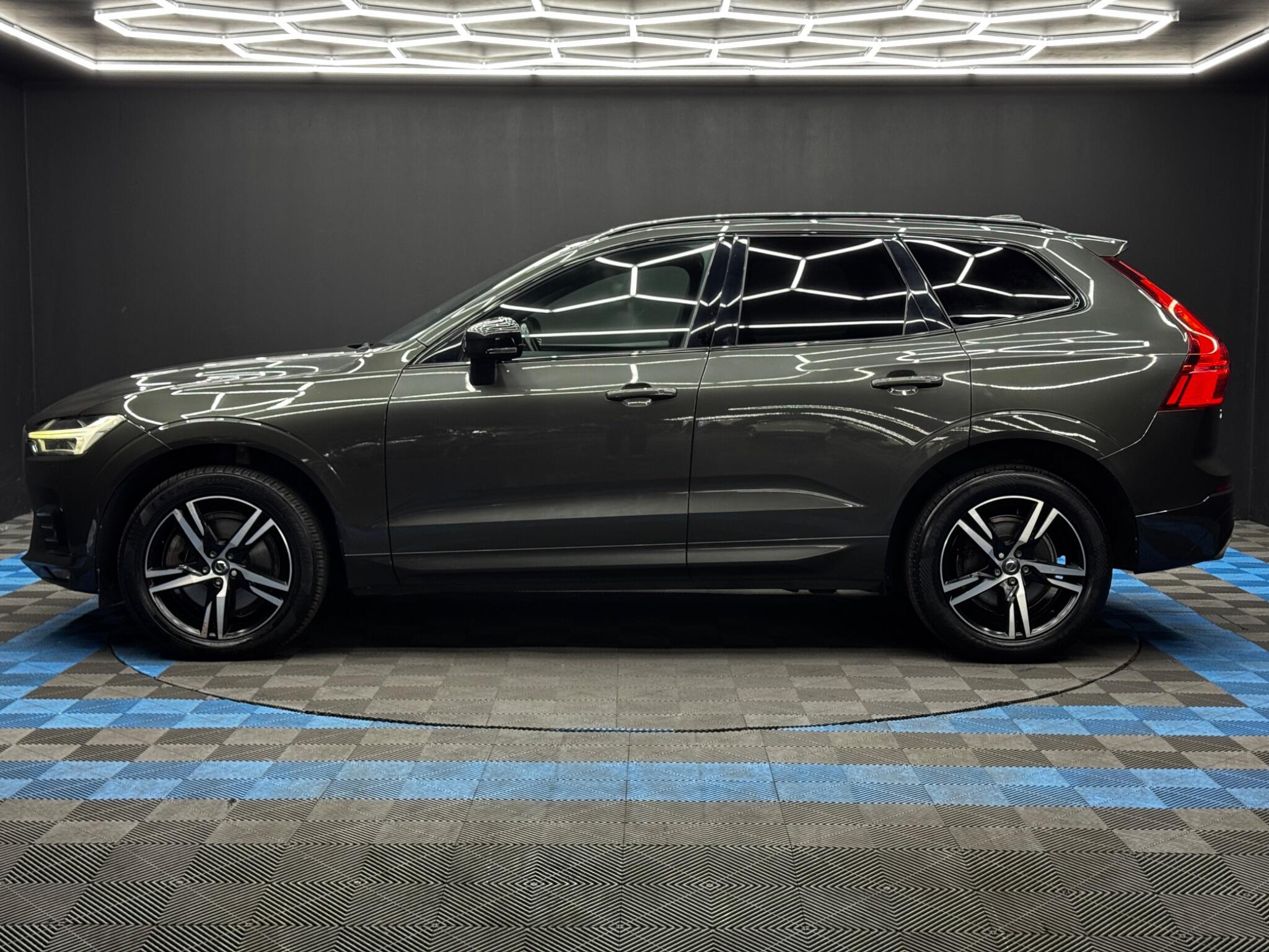 Volvo XC60 - Image 8