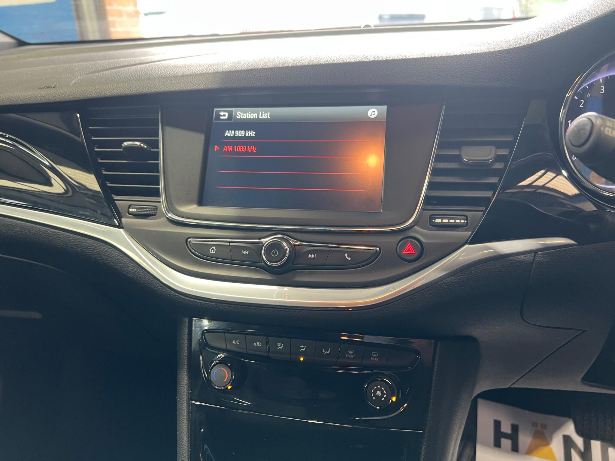 Vauxhall Astra - Image 22