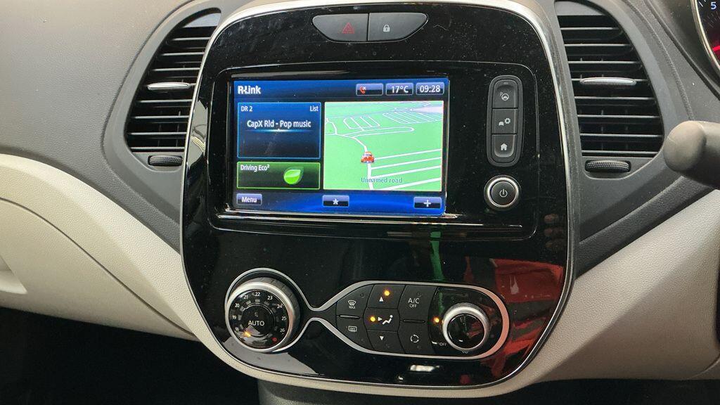 Renault Captur - Image 2