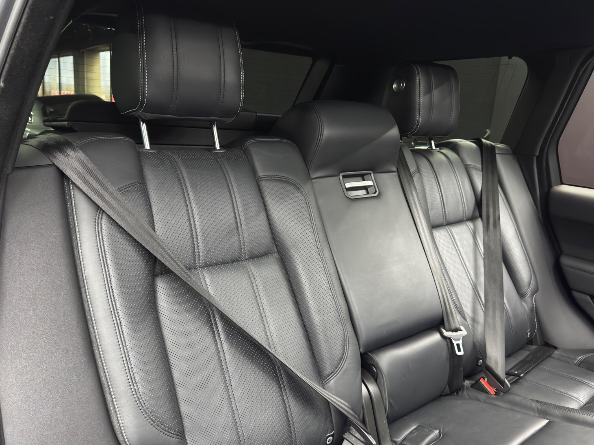 Land Rover Range Rover - Image 15