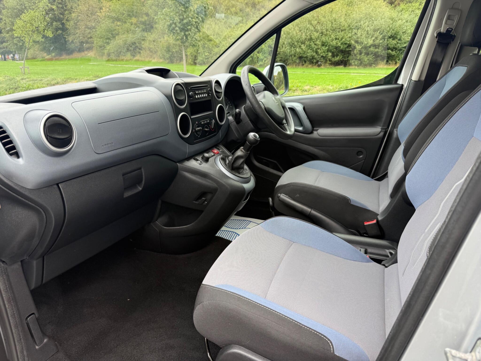 Peugeot Partner Tepee - Image 9