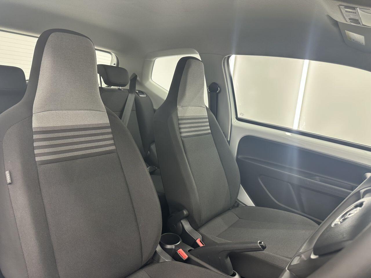 Volkswagen up! - Image 2