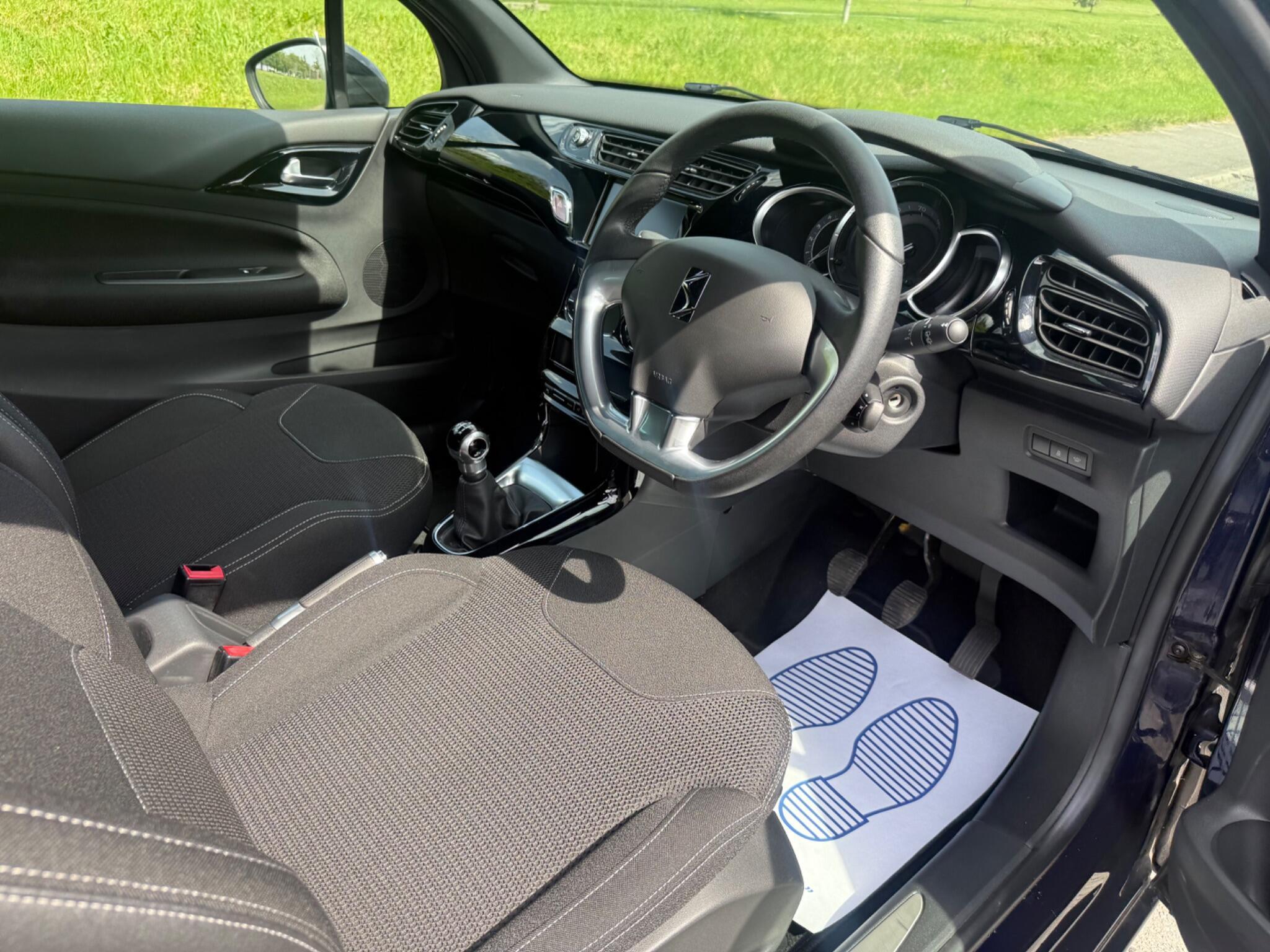 DS AUTOMOBILES DS 3 - Image 16