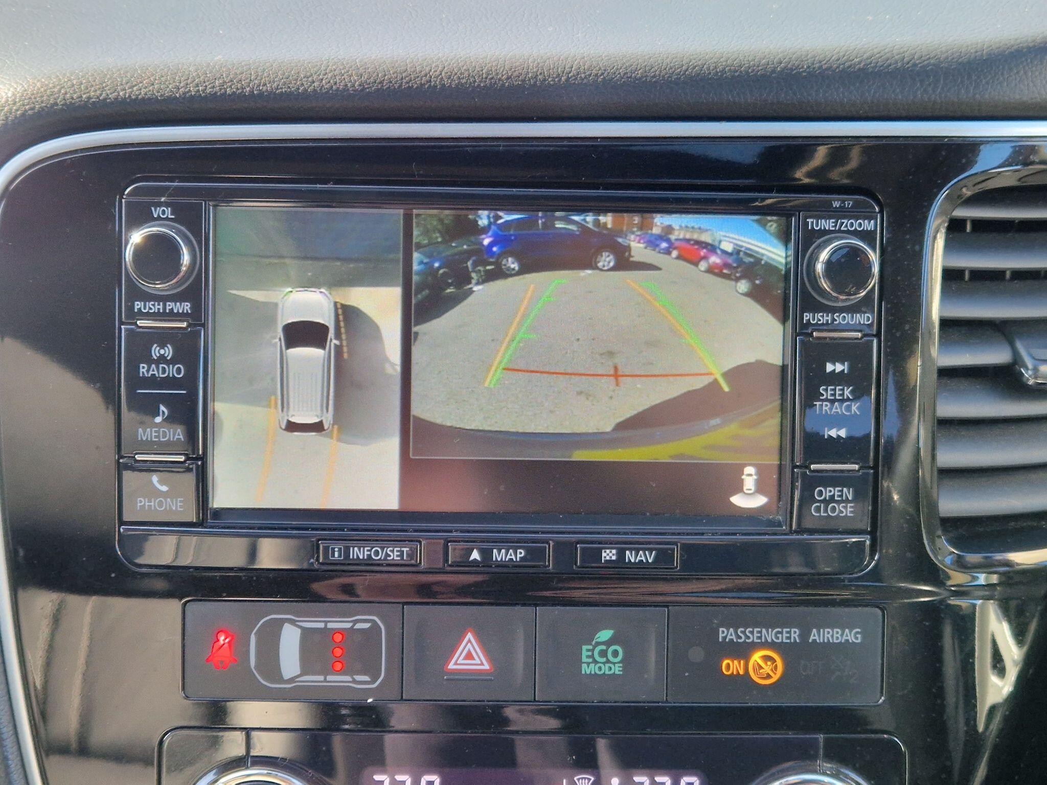 Mitsubishi Outlander - Image 49