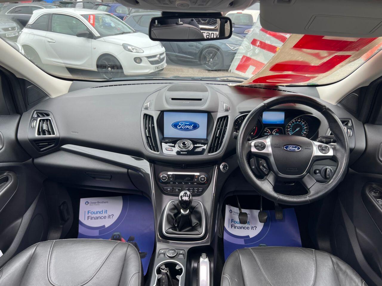 Ford Kuga - Image 19