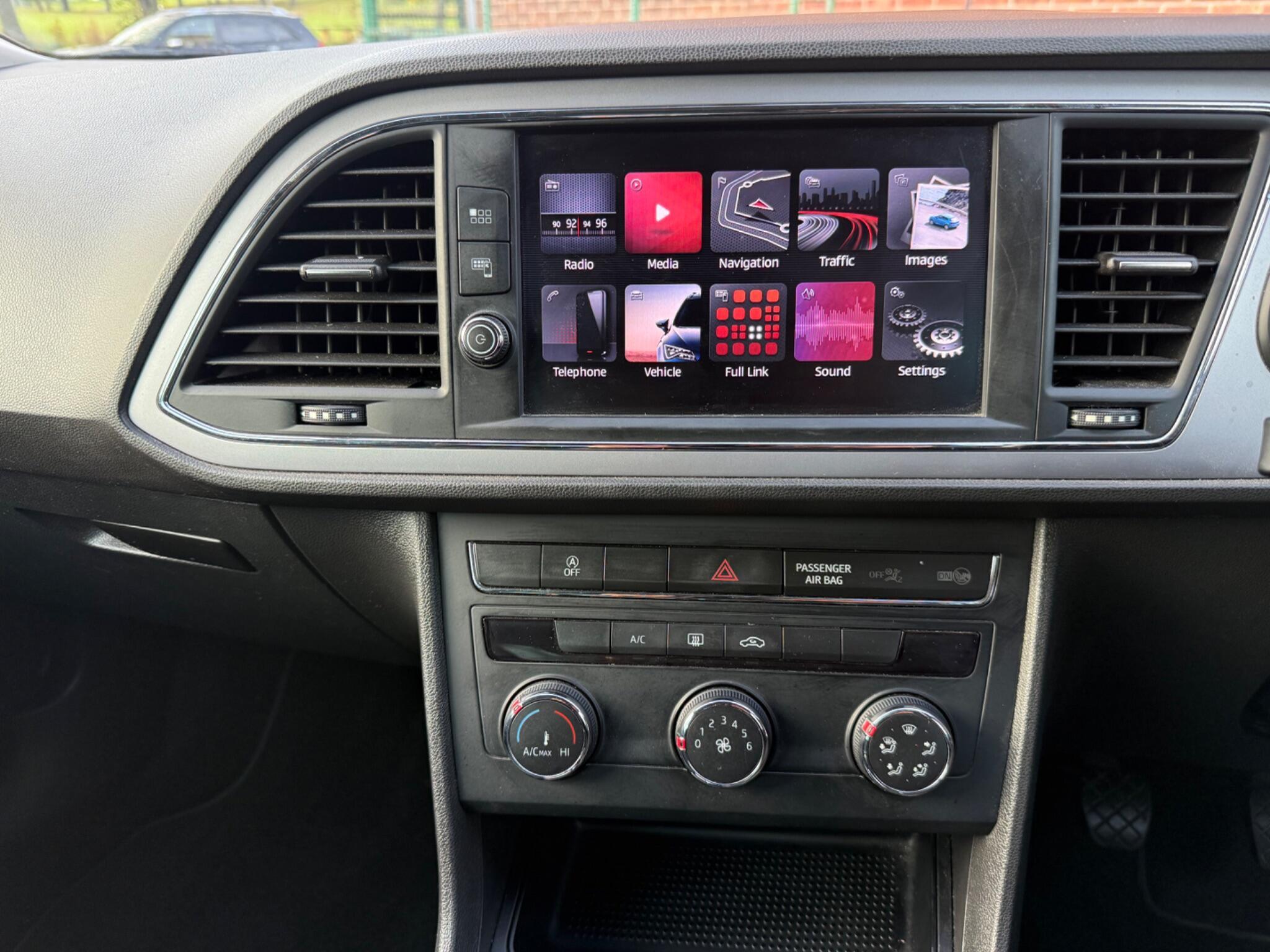 SEAT Leon - Image 9