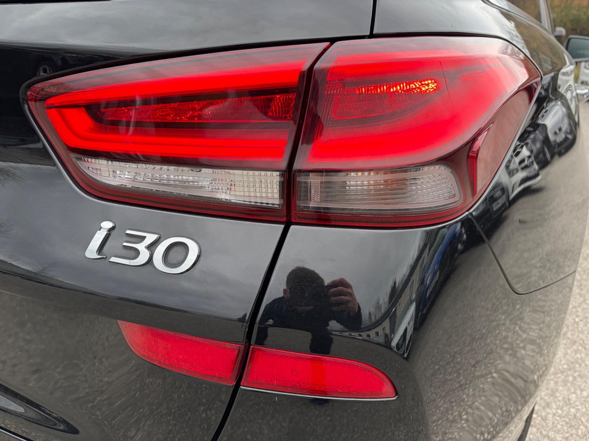 Hyundai i30 - Image 38