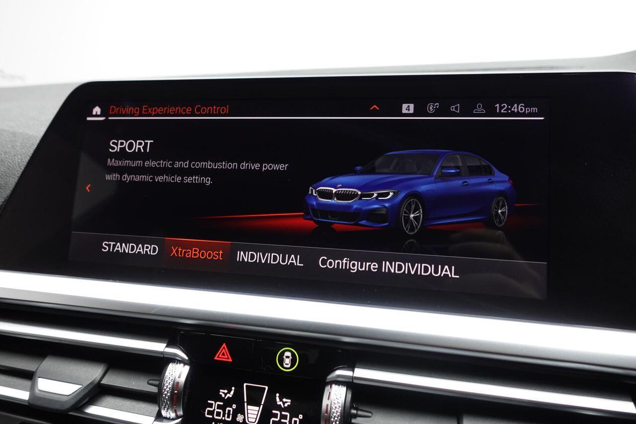 BMW 3 Series - Image 29