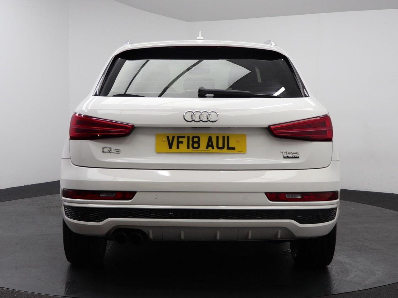 Audi Q3 - Image 11
