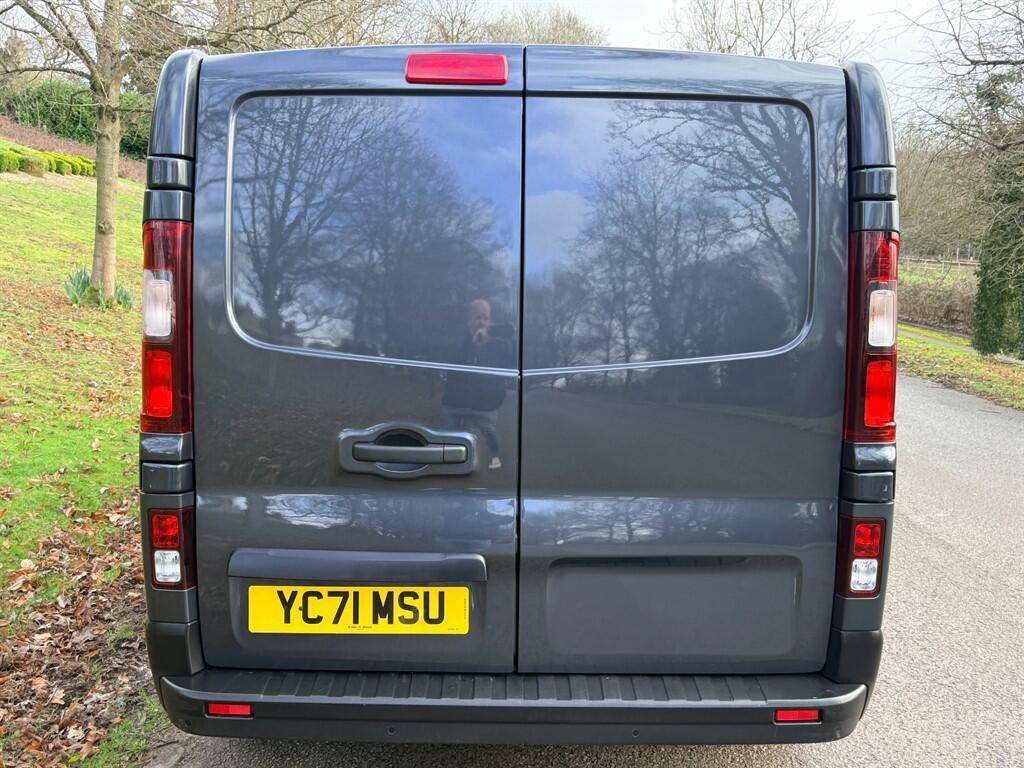 Renault Trafic - Image 5