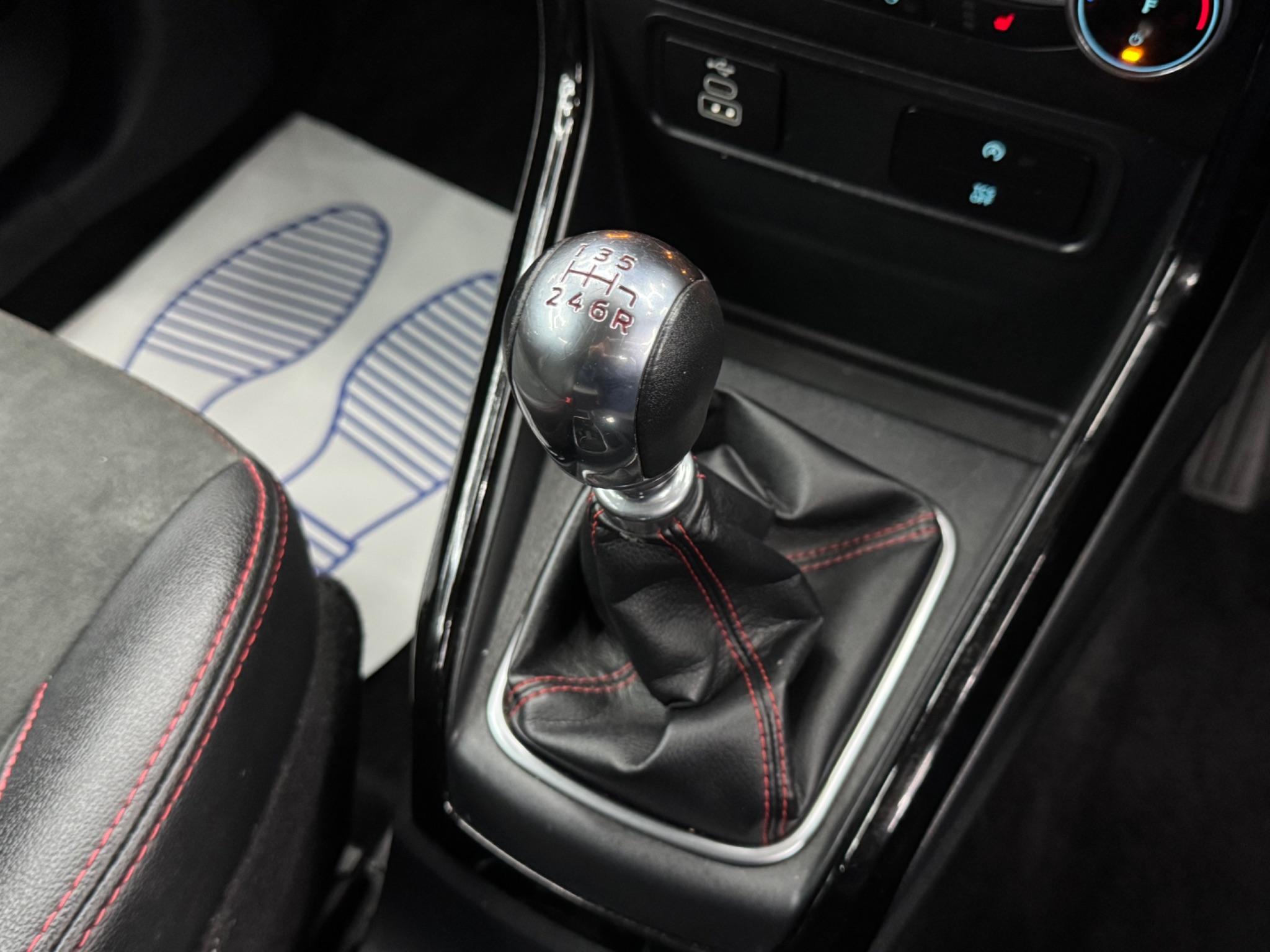 Ford Ecosport - Image 25