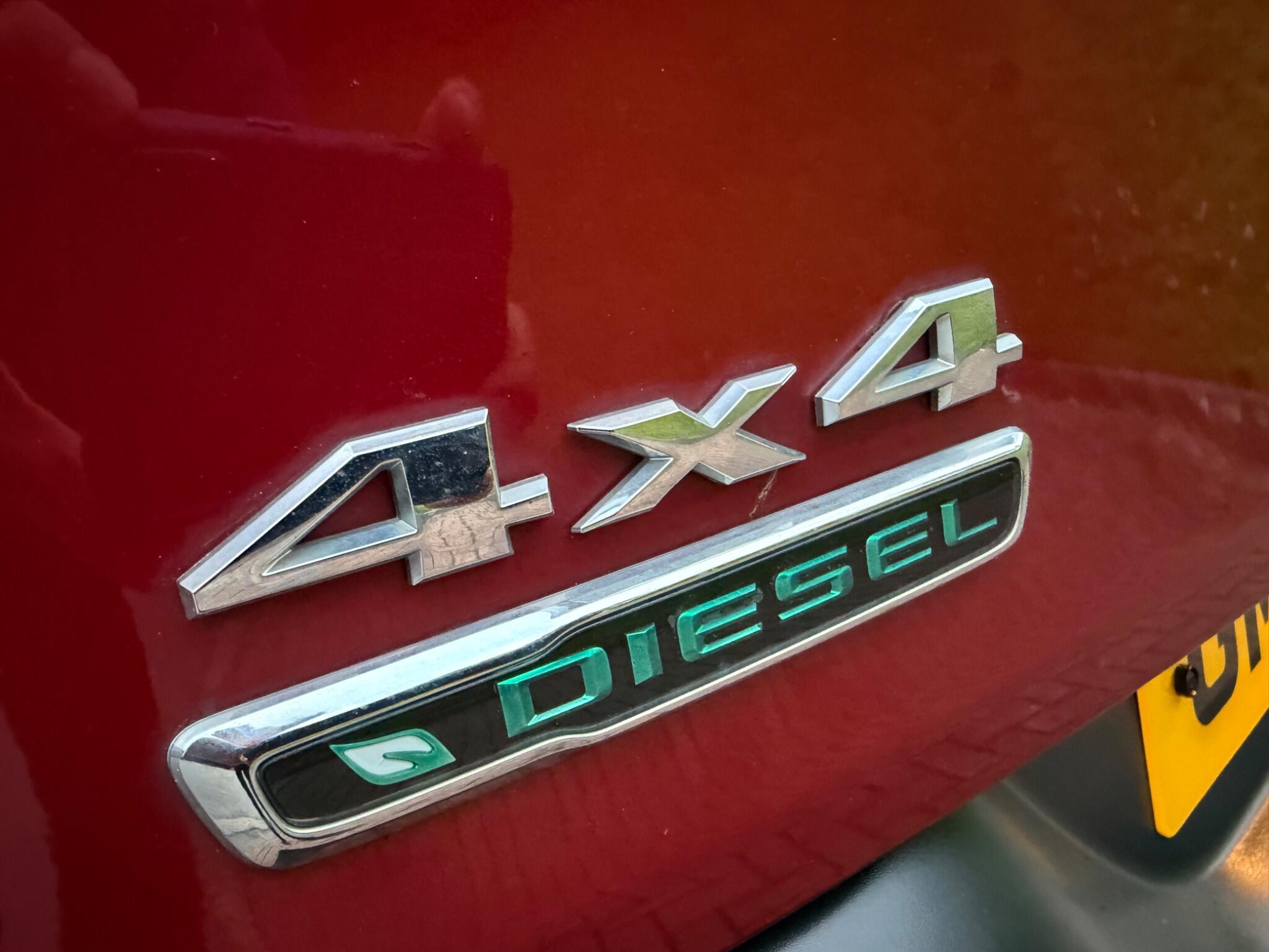 Jeep Cherokee - Image 13