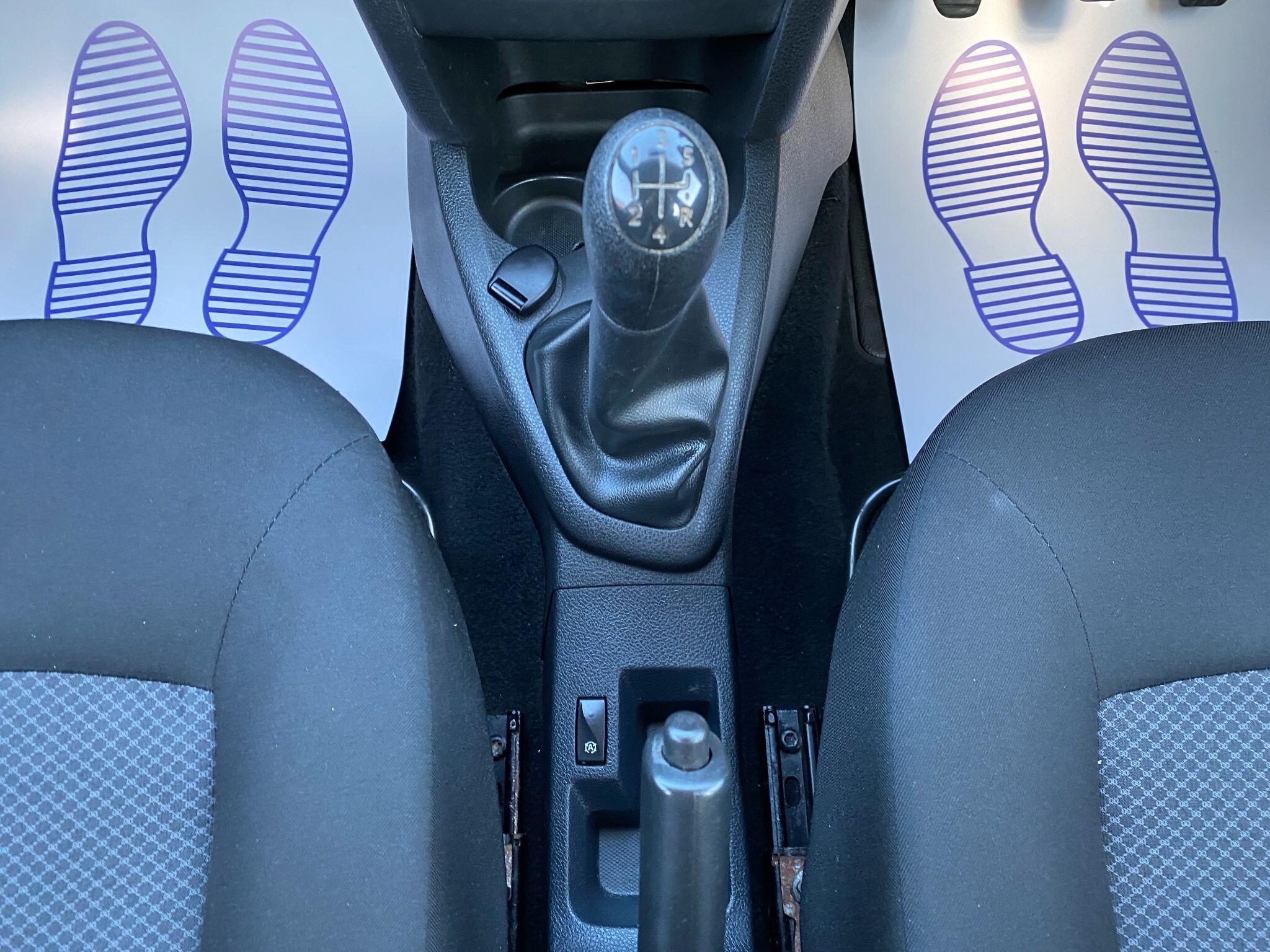 Dacia Sandero - Image 37