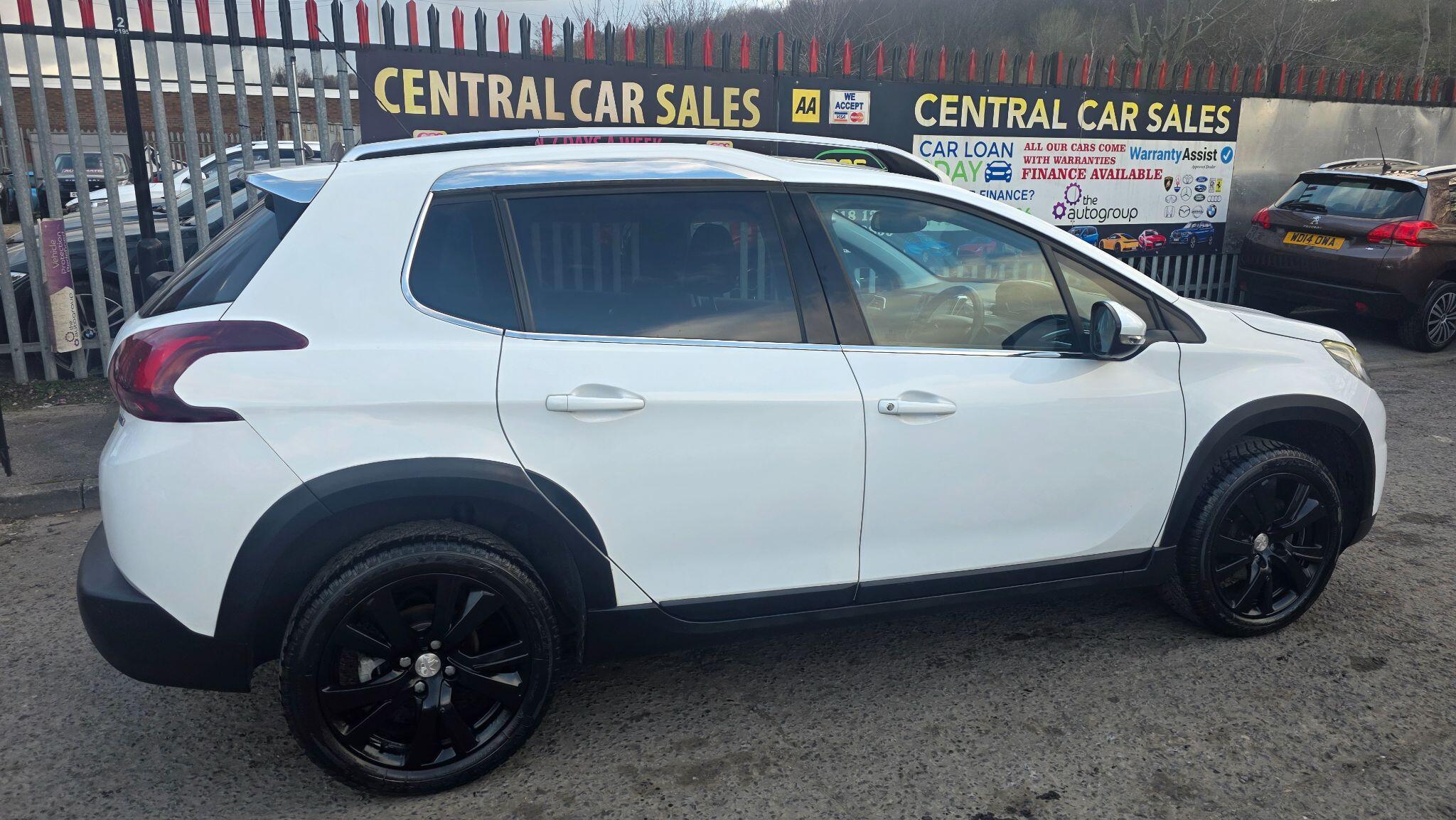 Peugeot 2008 - Image 13