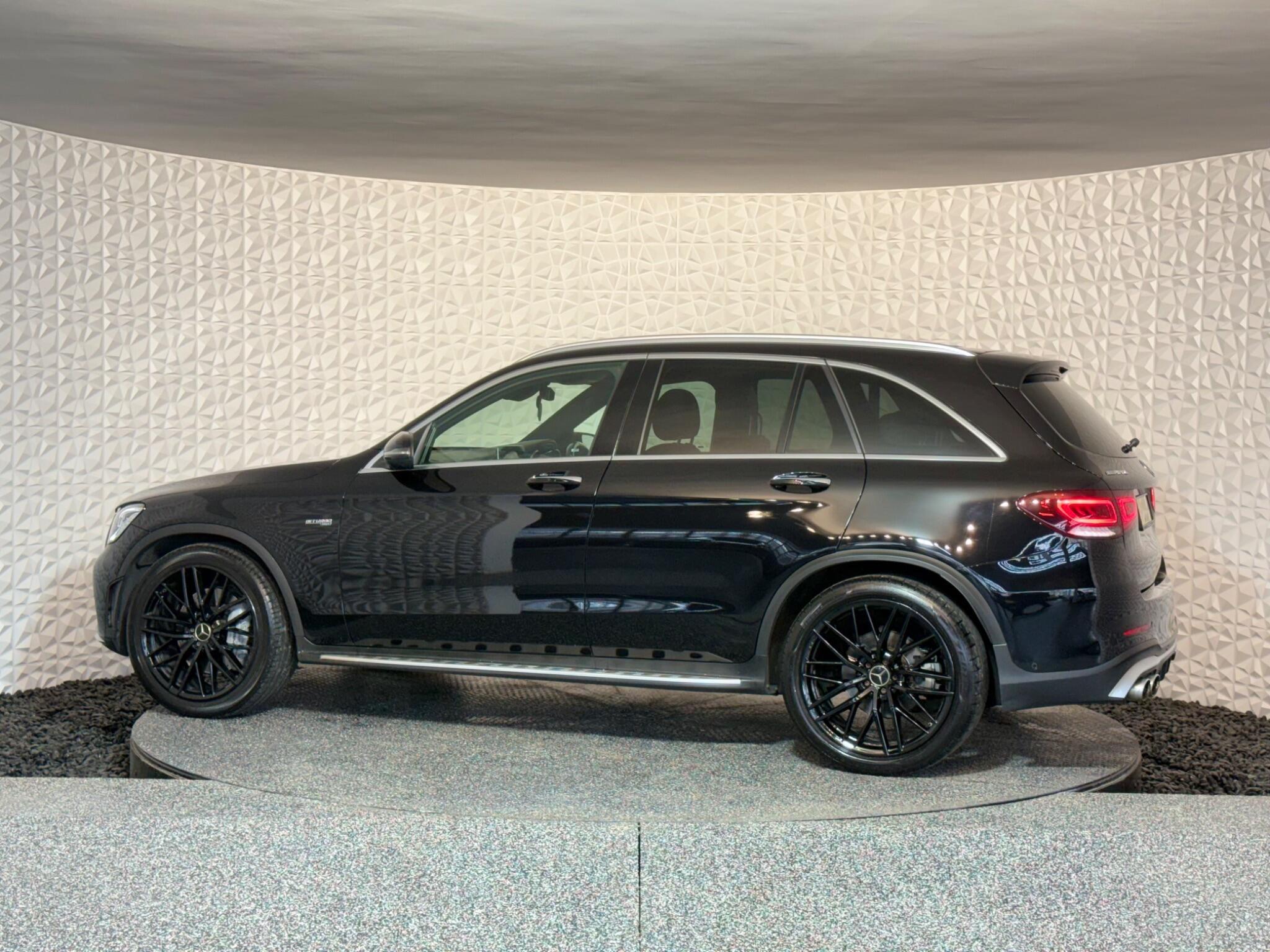 Mercedes GLC - Image 17