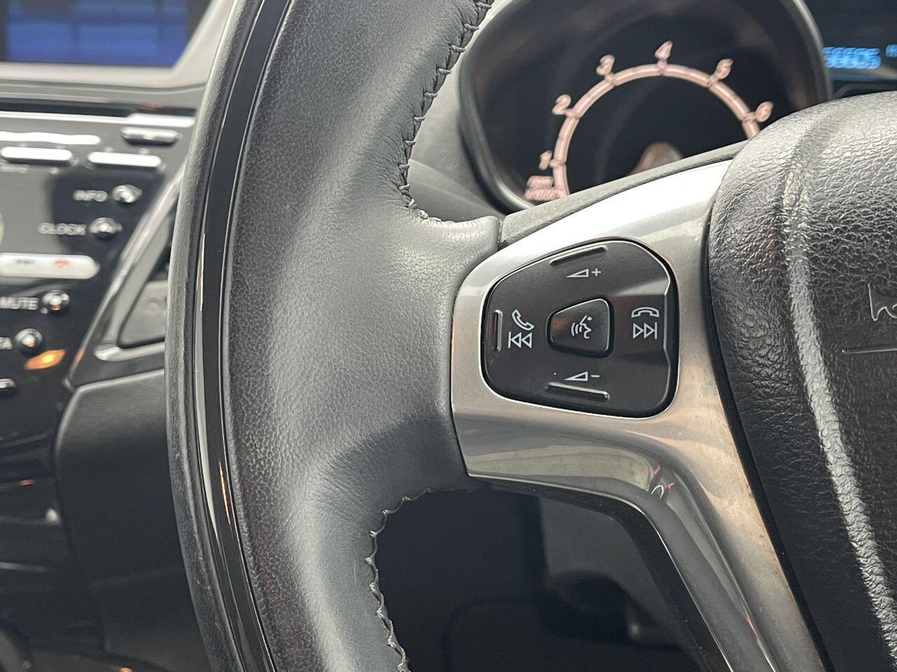 Ford Fiesta - Image 23