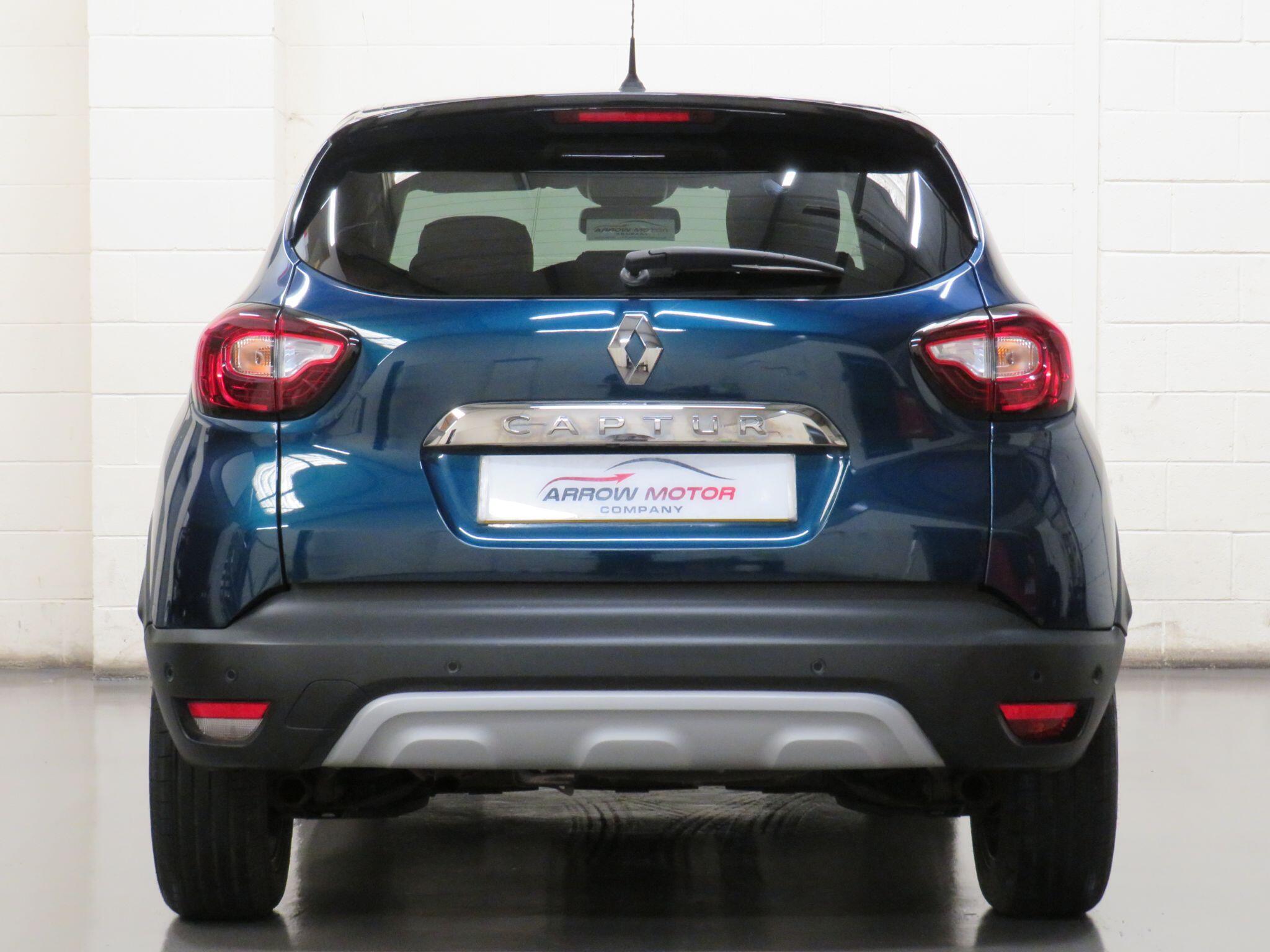 Renault Captur - Image 4