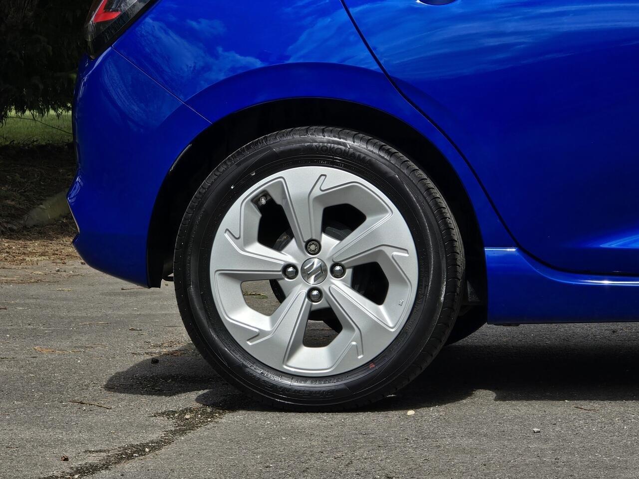 Suzuki Swift - Image 17