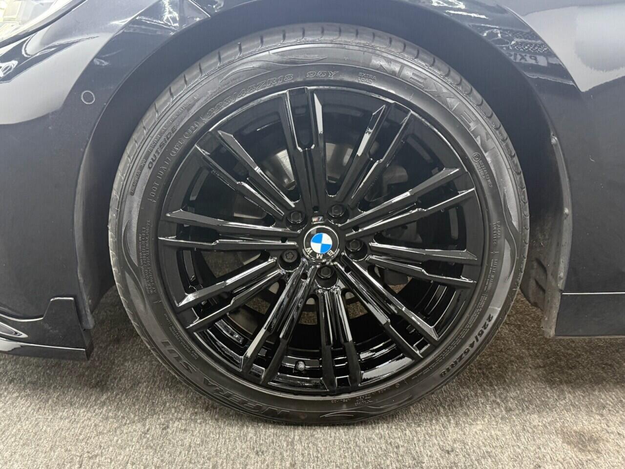 BMW 3 Series - Image 11