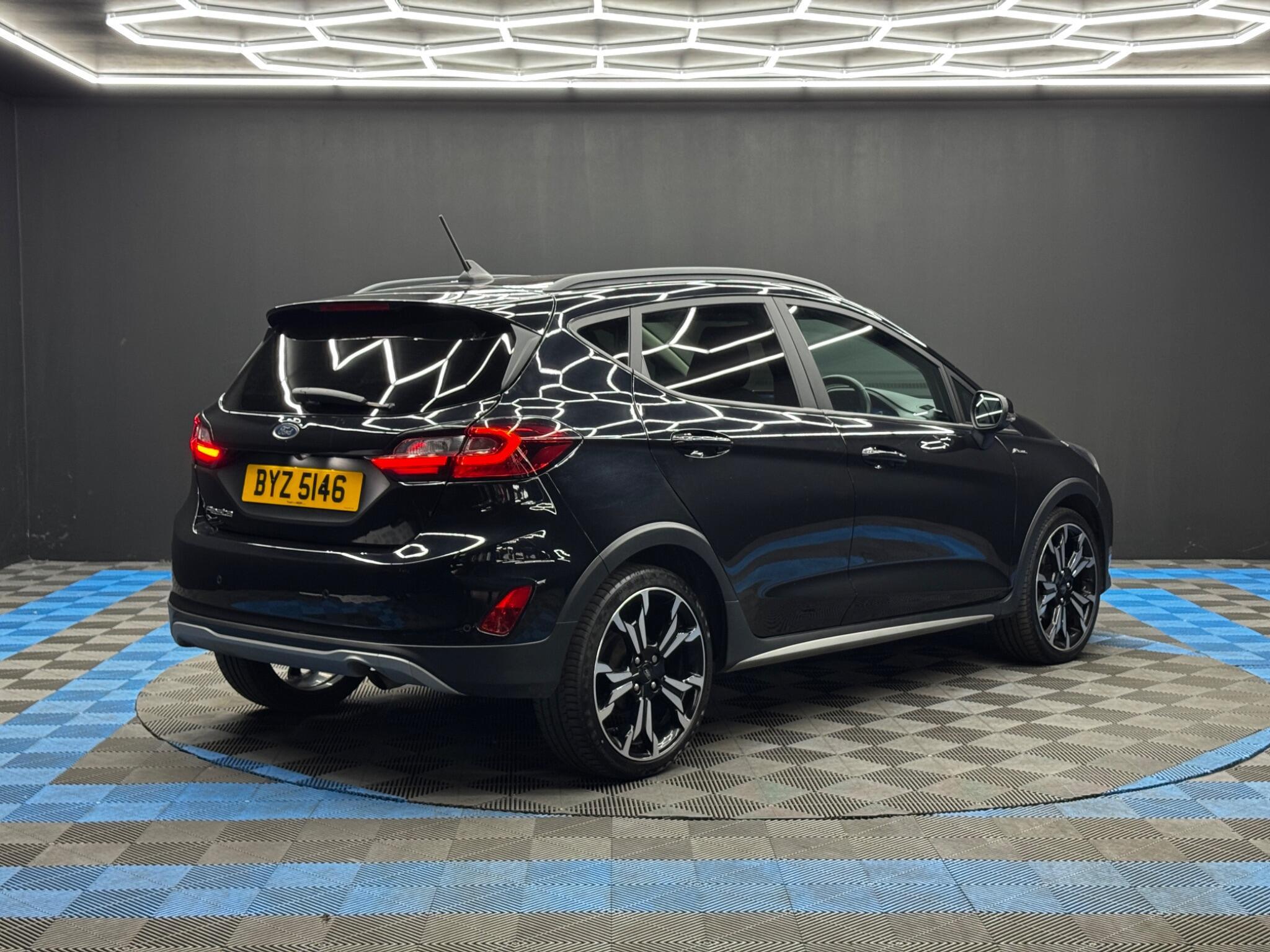 Ford Fiesta - Image 5