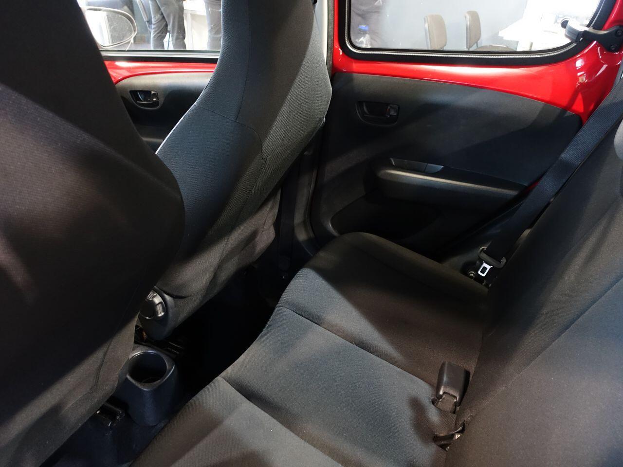 Peugeot 108 - Image 16