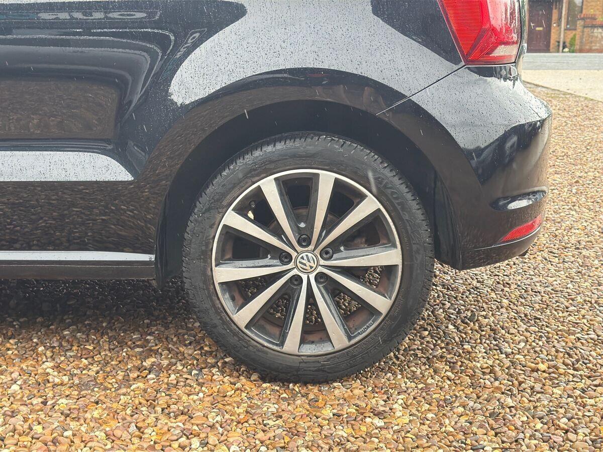 Volkswagen Polo - Image 13