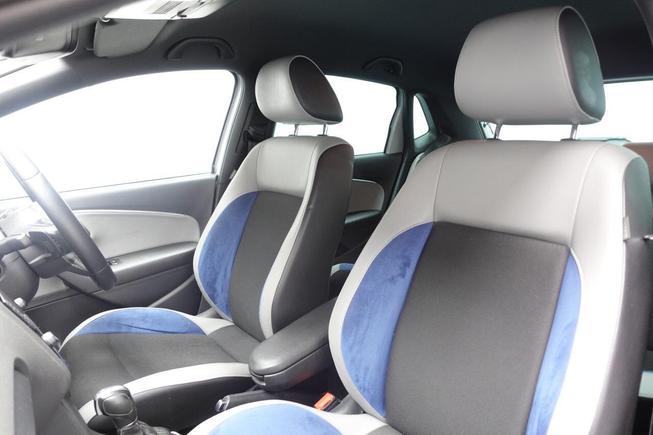 Volkswagen Polo - Image 18