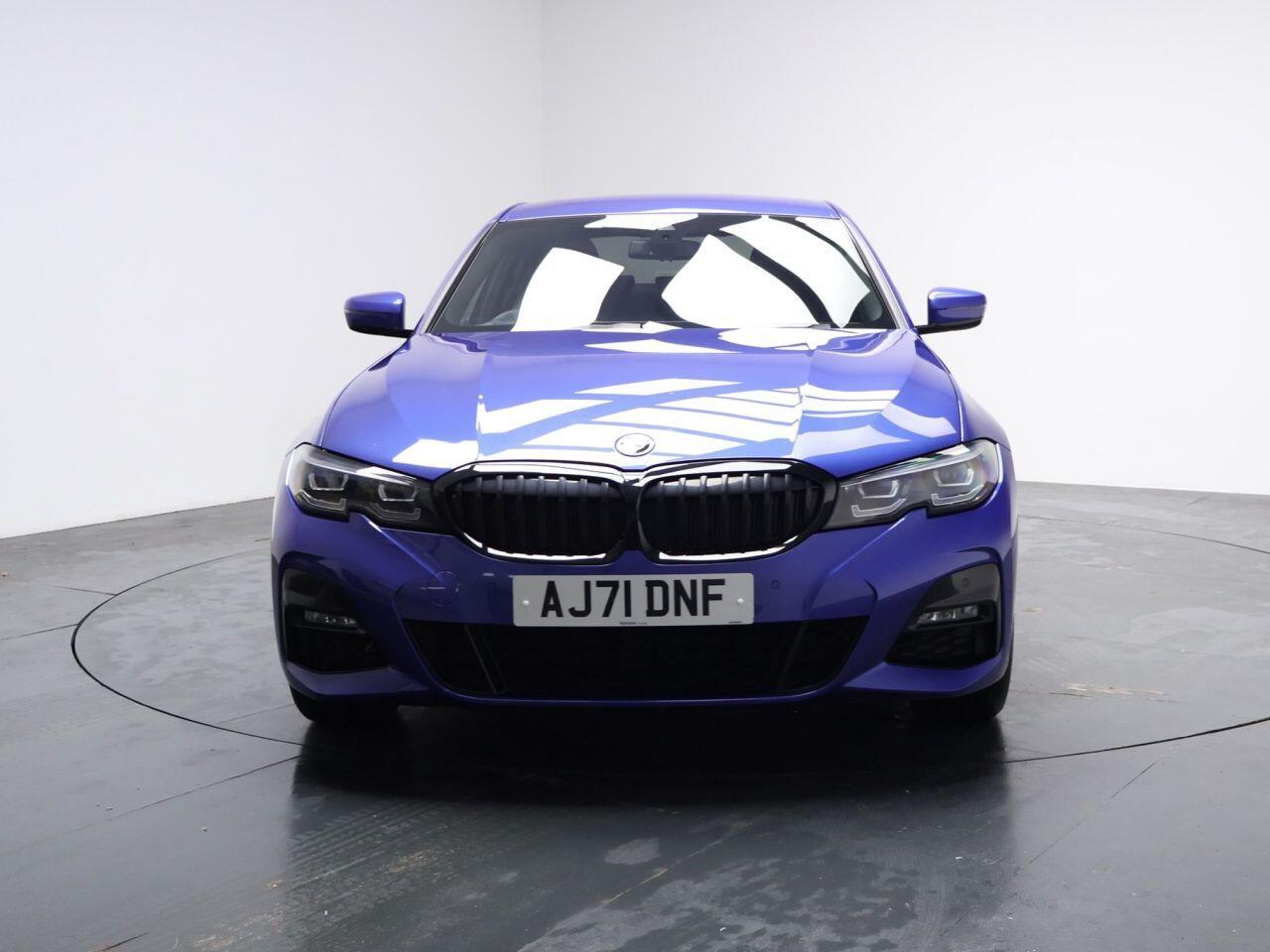 BMW 3 Series - Image 5