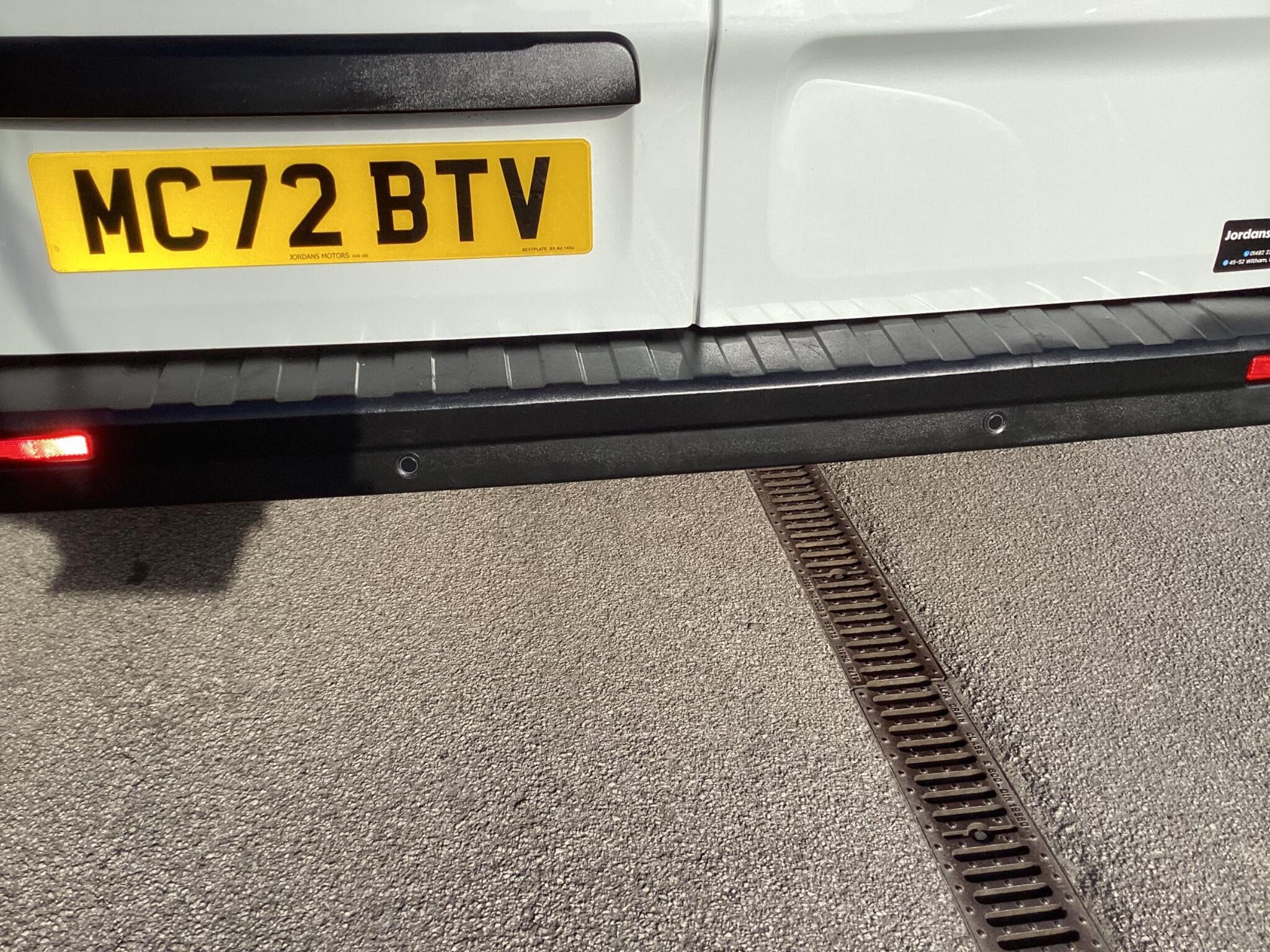 Renault Trafic - Image 16