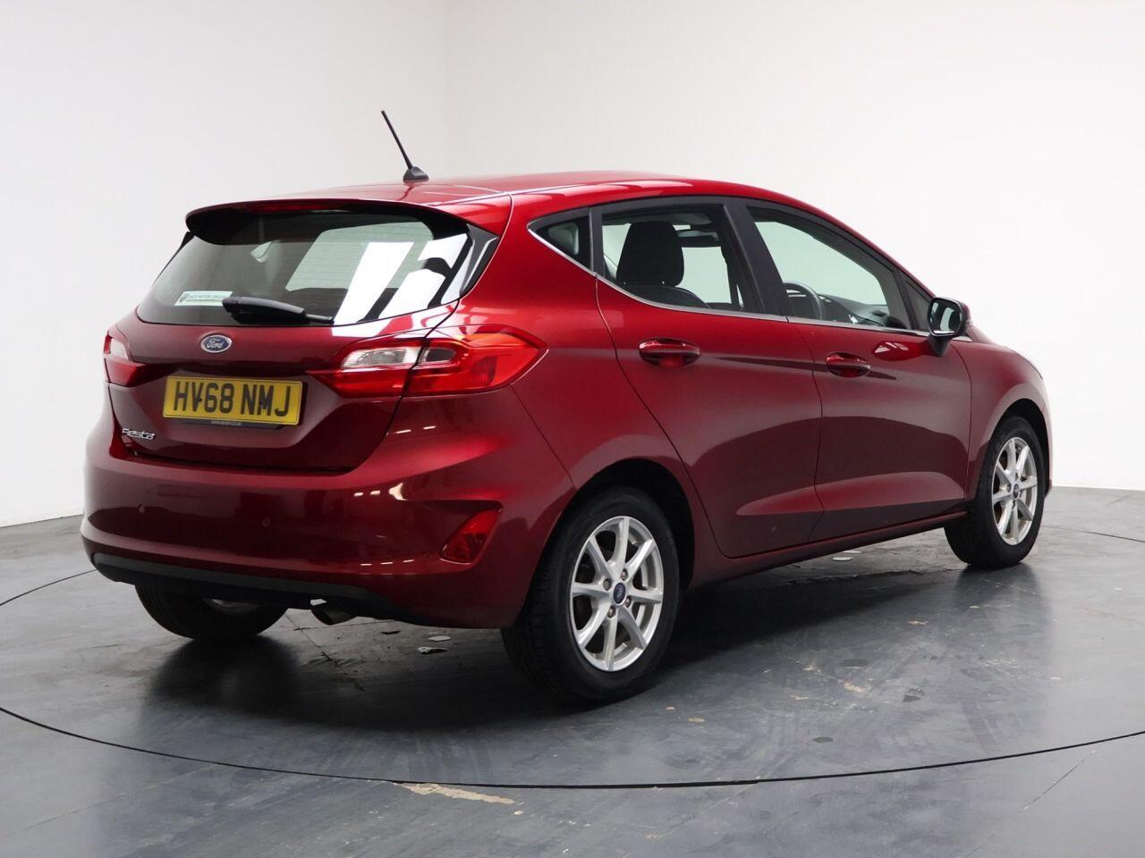 Ford Fiesta - Image 12