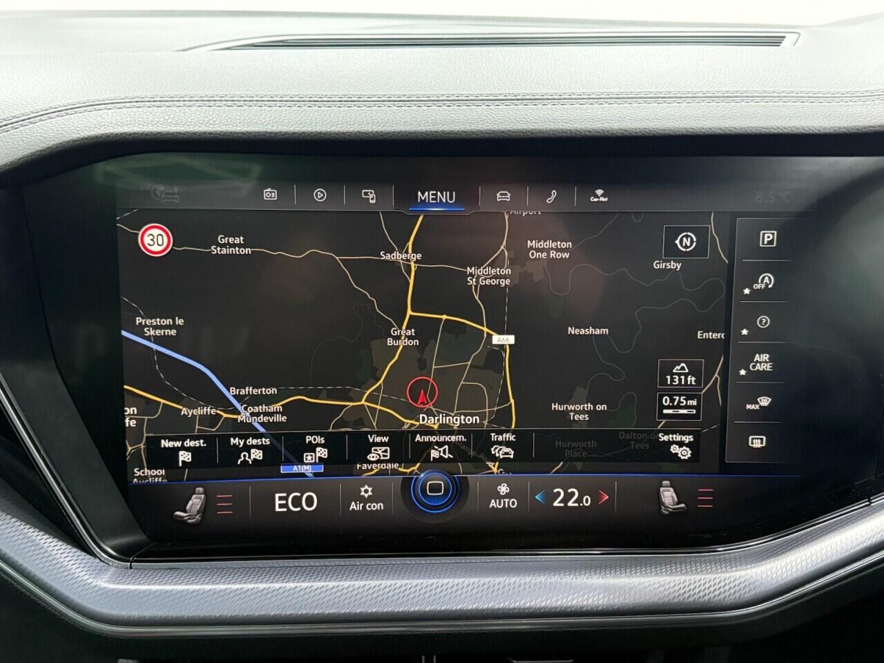 Volkswagen Touareg - Image 23