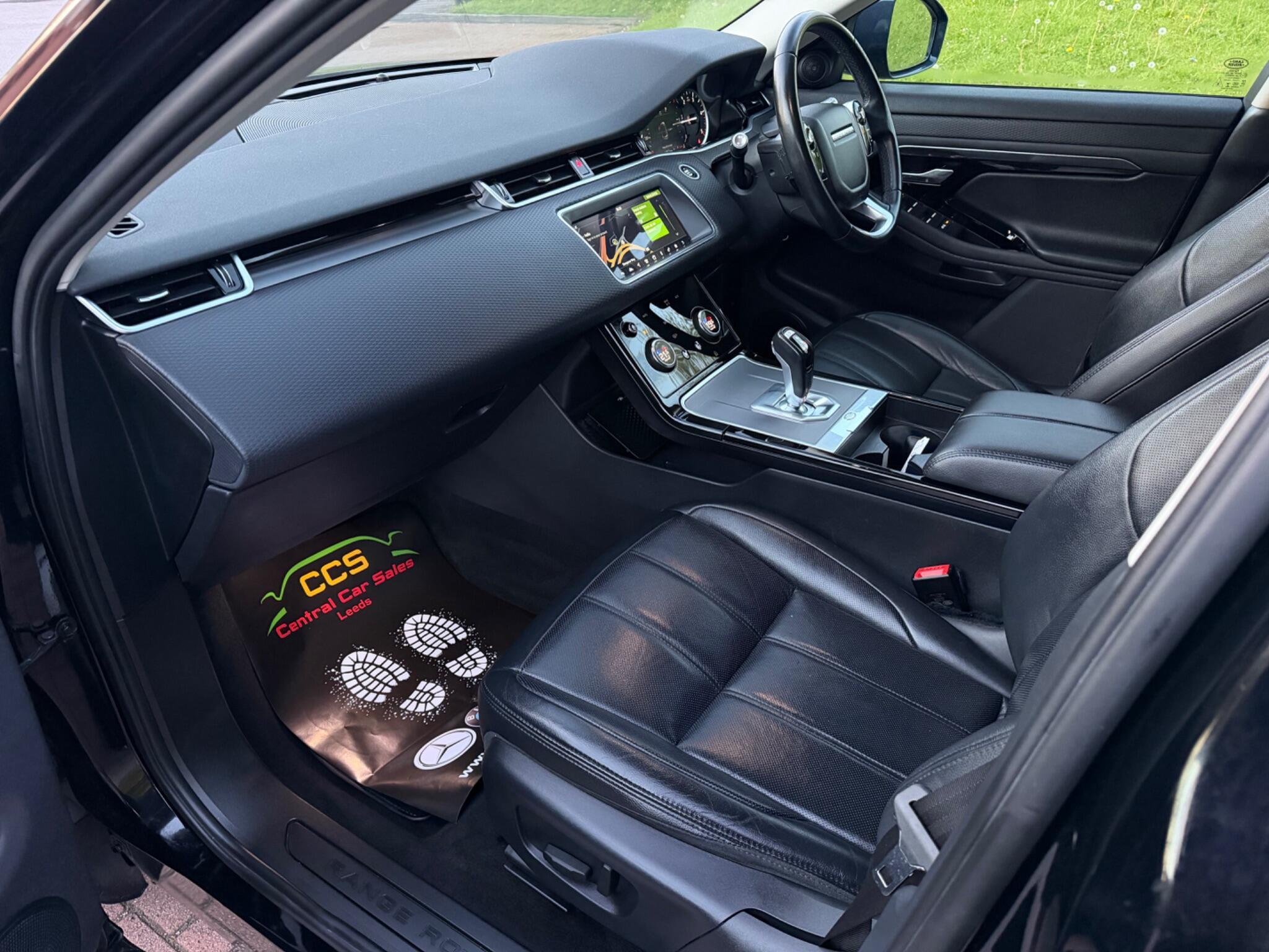 Land Rover Range Rover Evoque - Image 32