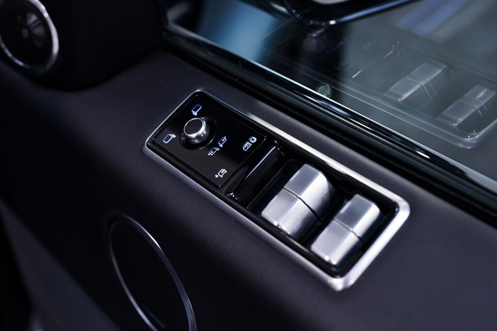 Land Rover RANGE ROVER SPORT - Image 31