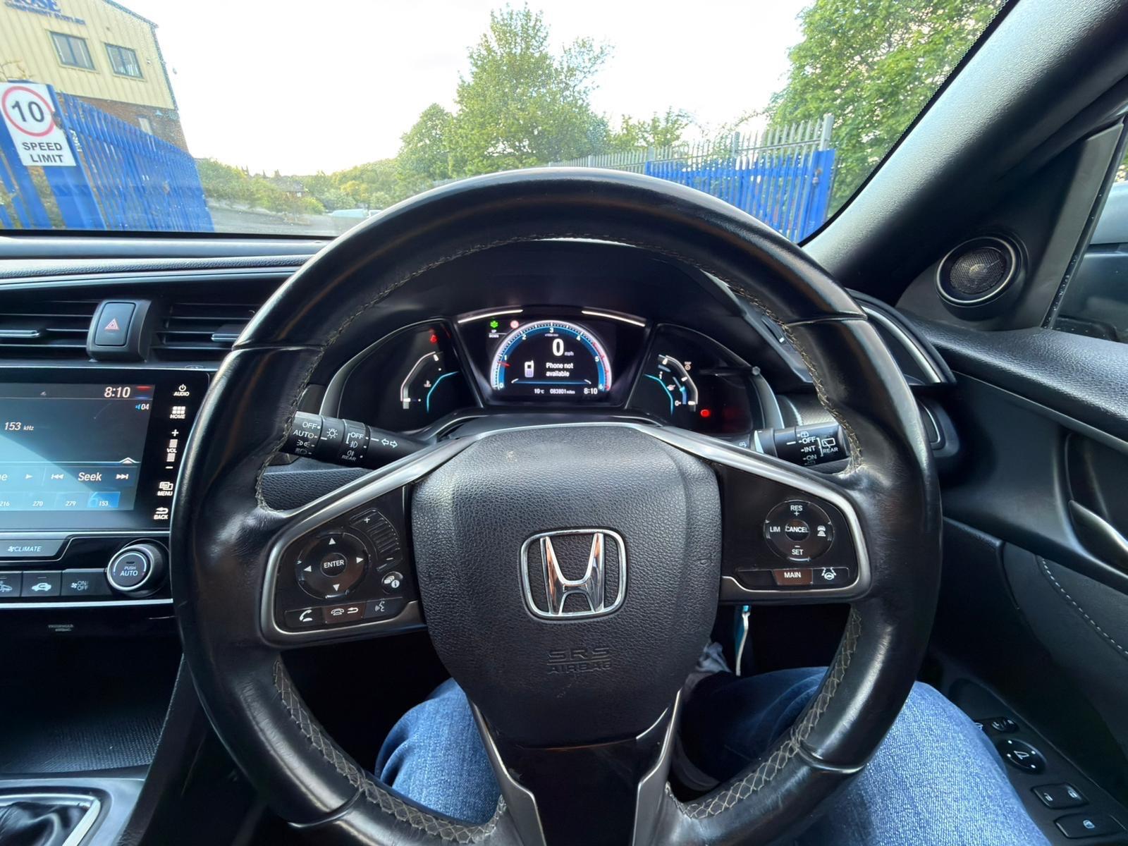 Honda Civic - Image 38
