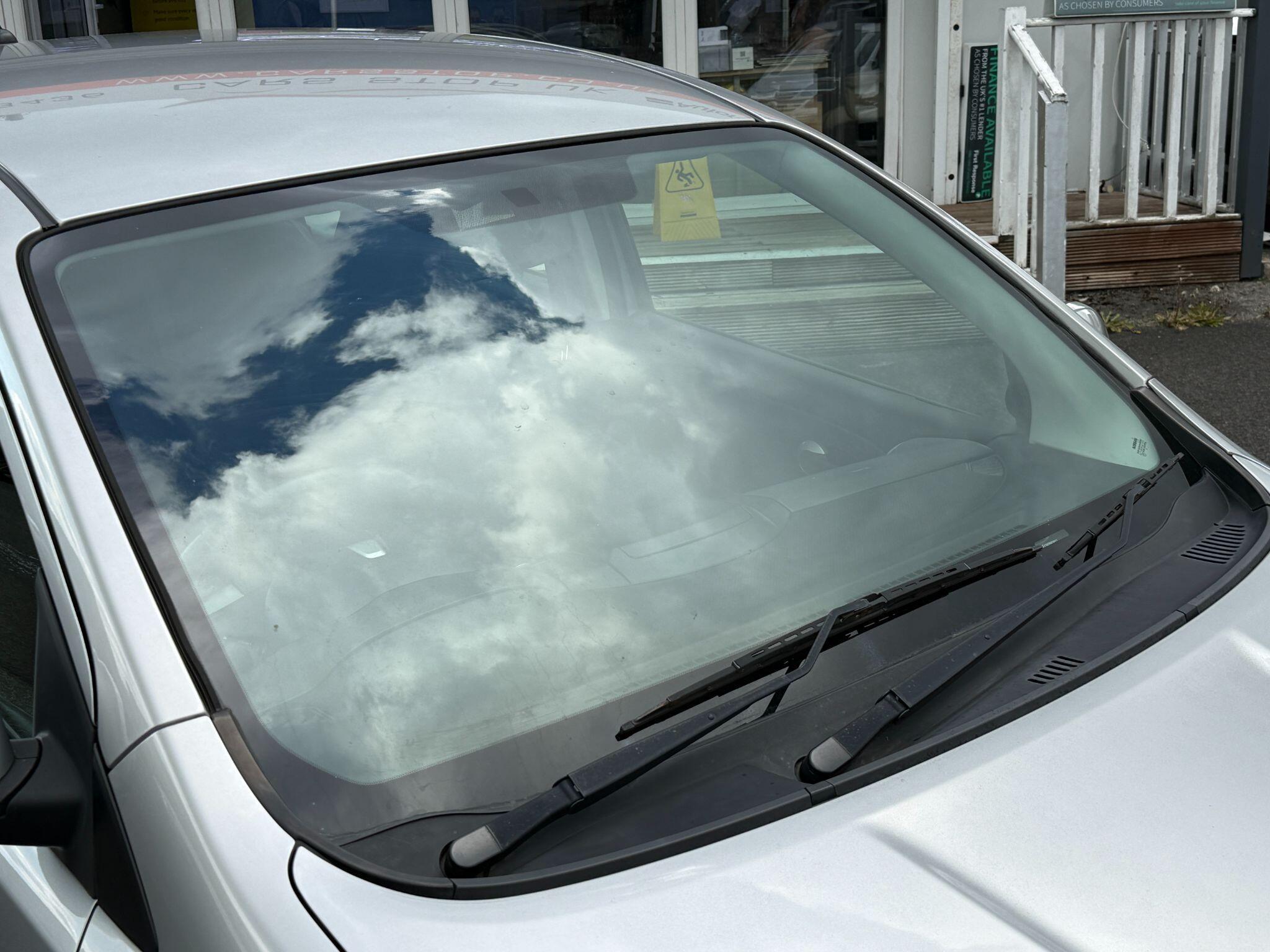 Nissan Note - Image 14