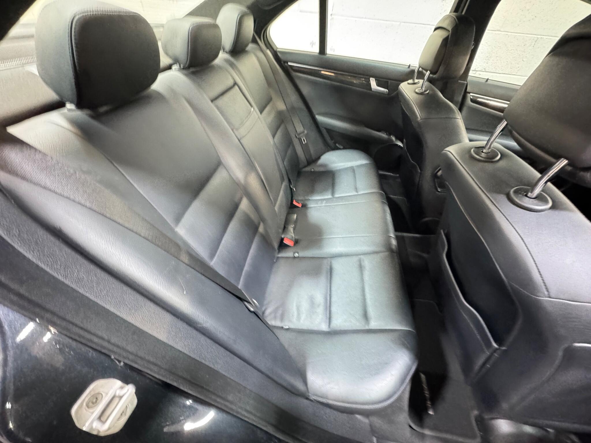Mercedes C Class - Image 12