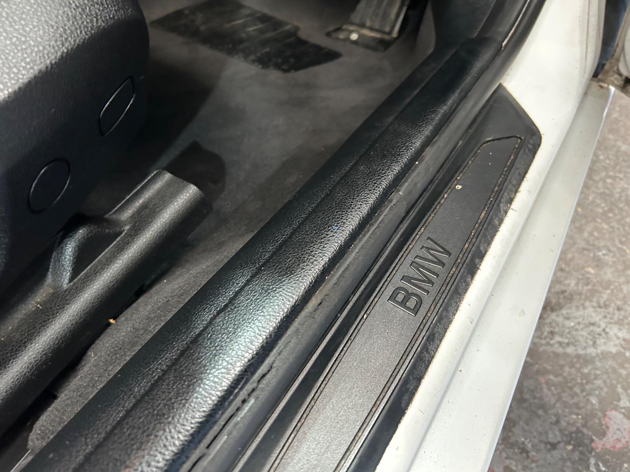 BMW 3 Series - Image 18